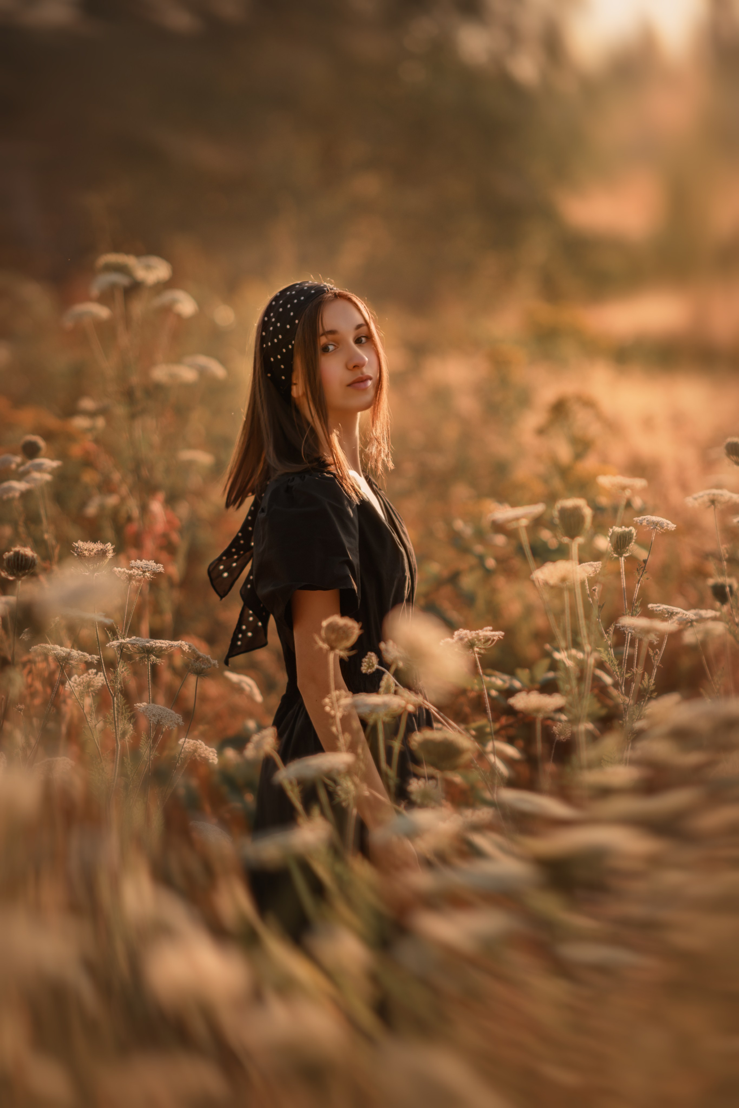 Meadow Light. Wedding & portrait photography in the Seattle Area. Helen Michelle photographer