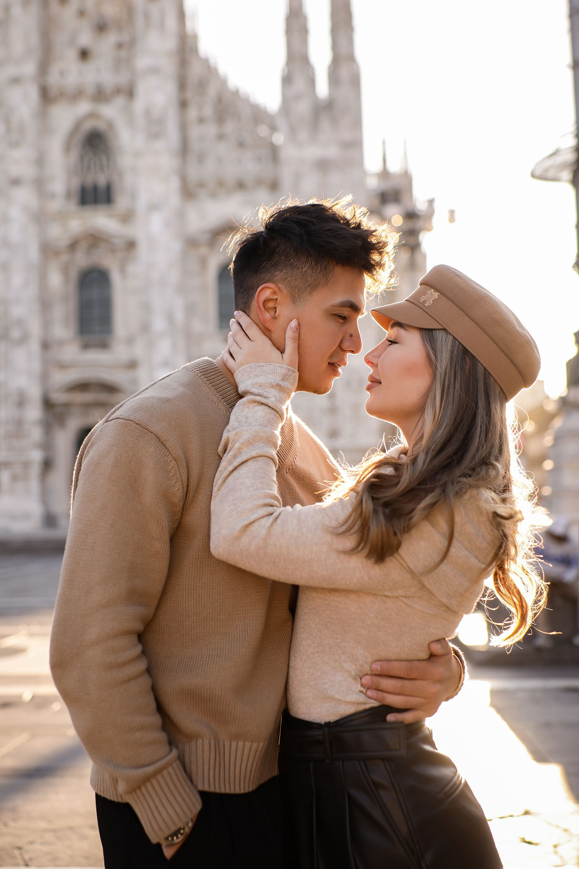 Photographer love-stories and proposals in Italy. Photographer in Milan, Como, Garda lake