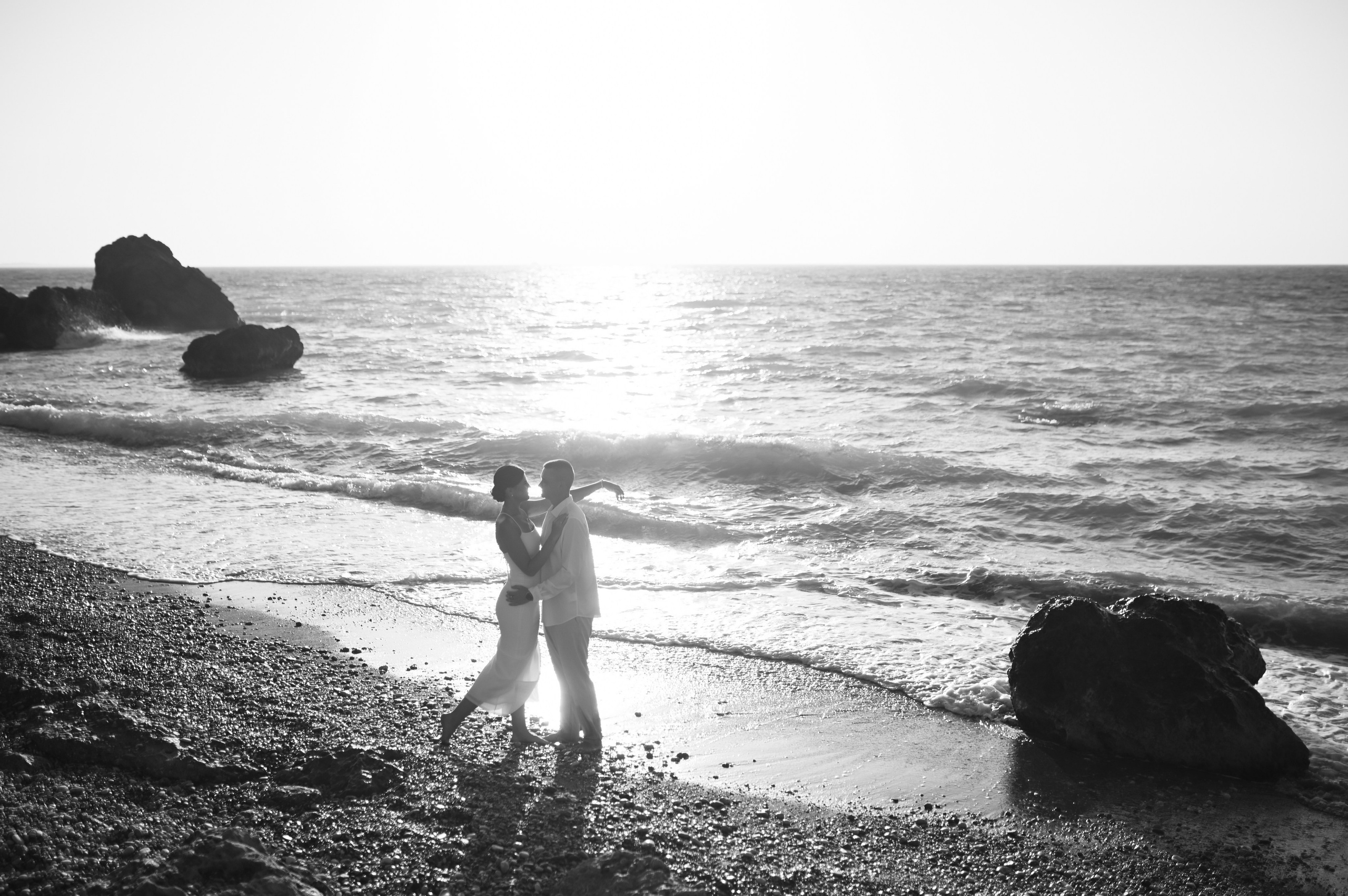 Honeymoon photoshoot Rhodes. Photographer in Rhodes Island