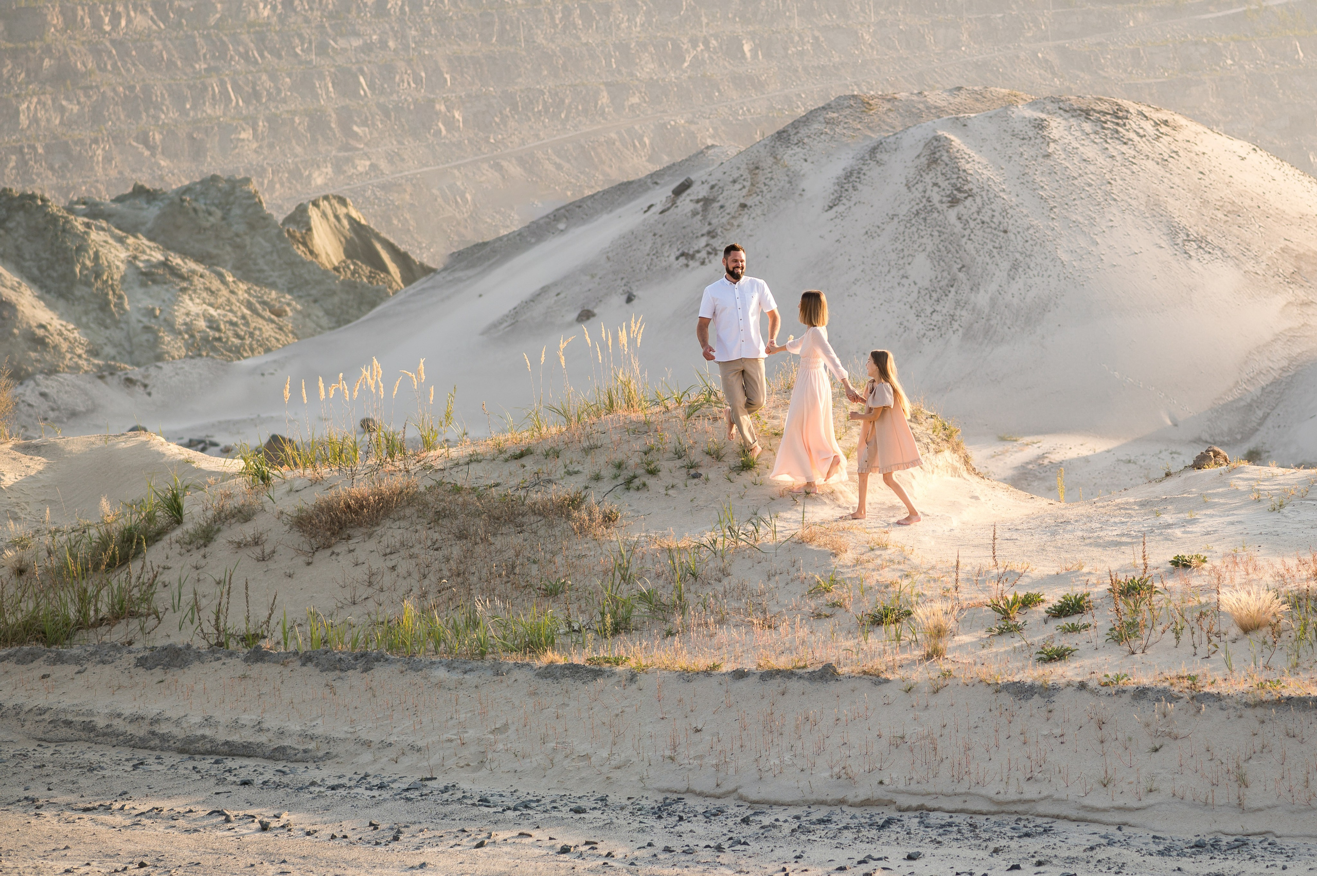 Семейная фотосессия на природе. Семейный и детский фотограф в Минске Надежда Савицкая