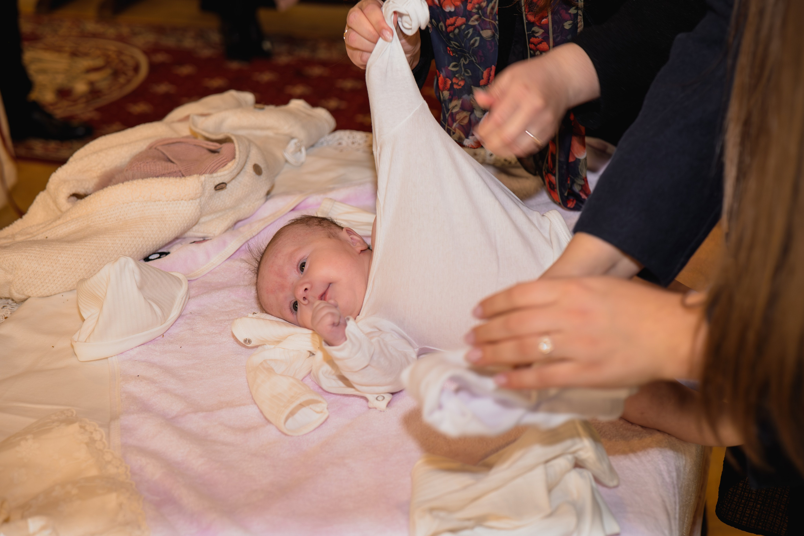 Botezul micii printese. Fotograful și Cameramanul familiei dvs în Franța Paul Photographer