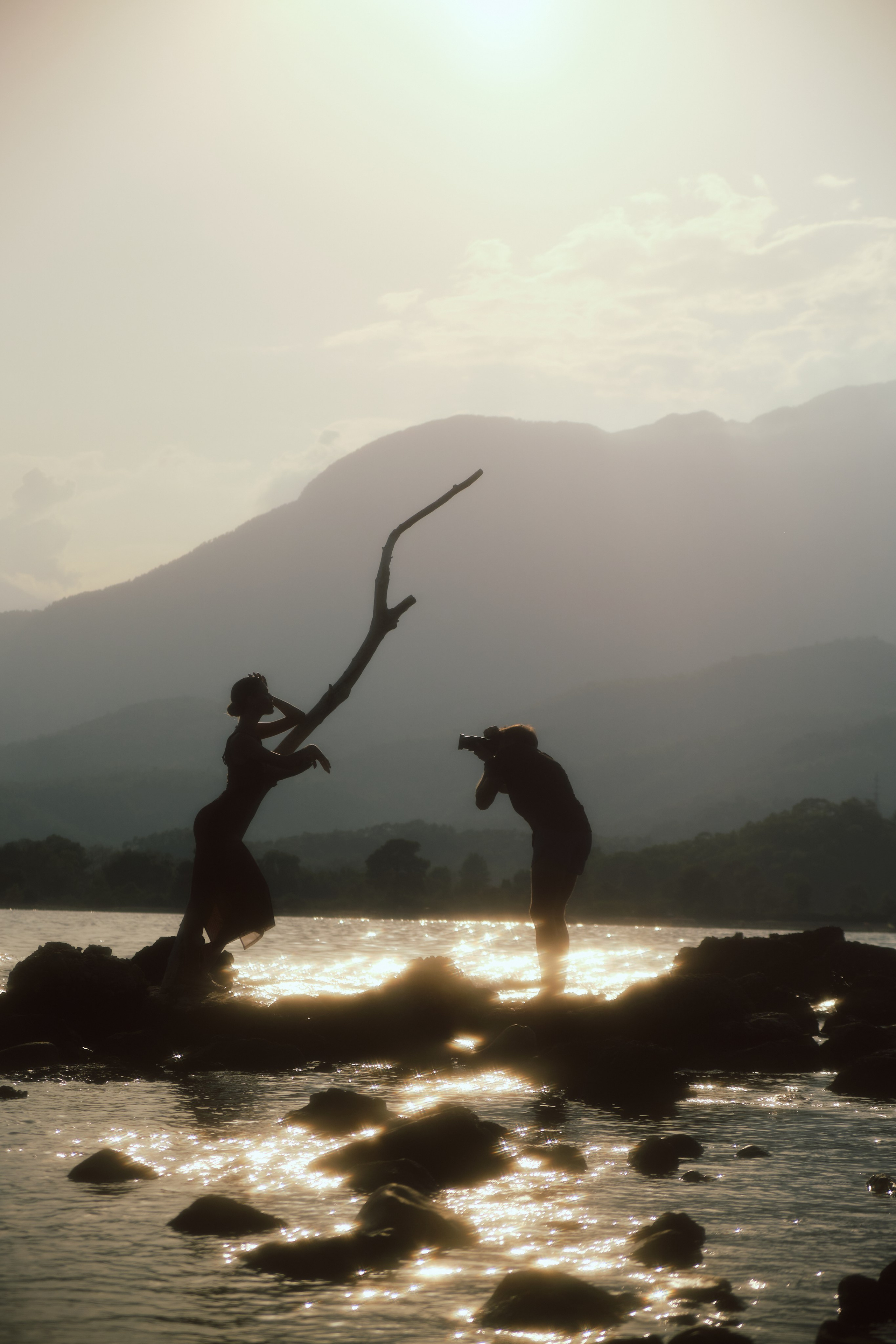 BACKSTAGE. Commercial fashion photographer based in Turkey and Europe