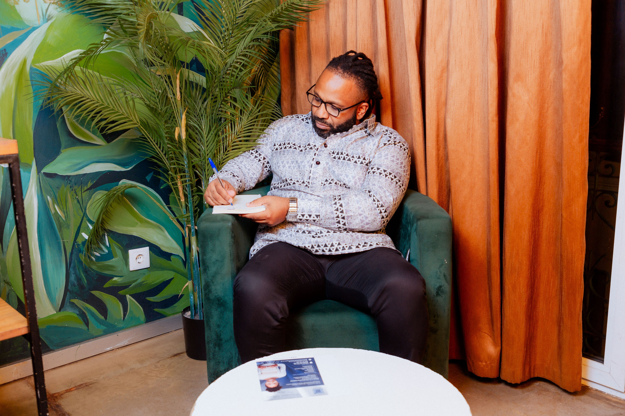 Lançamento do livro — MV