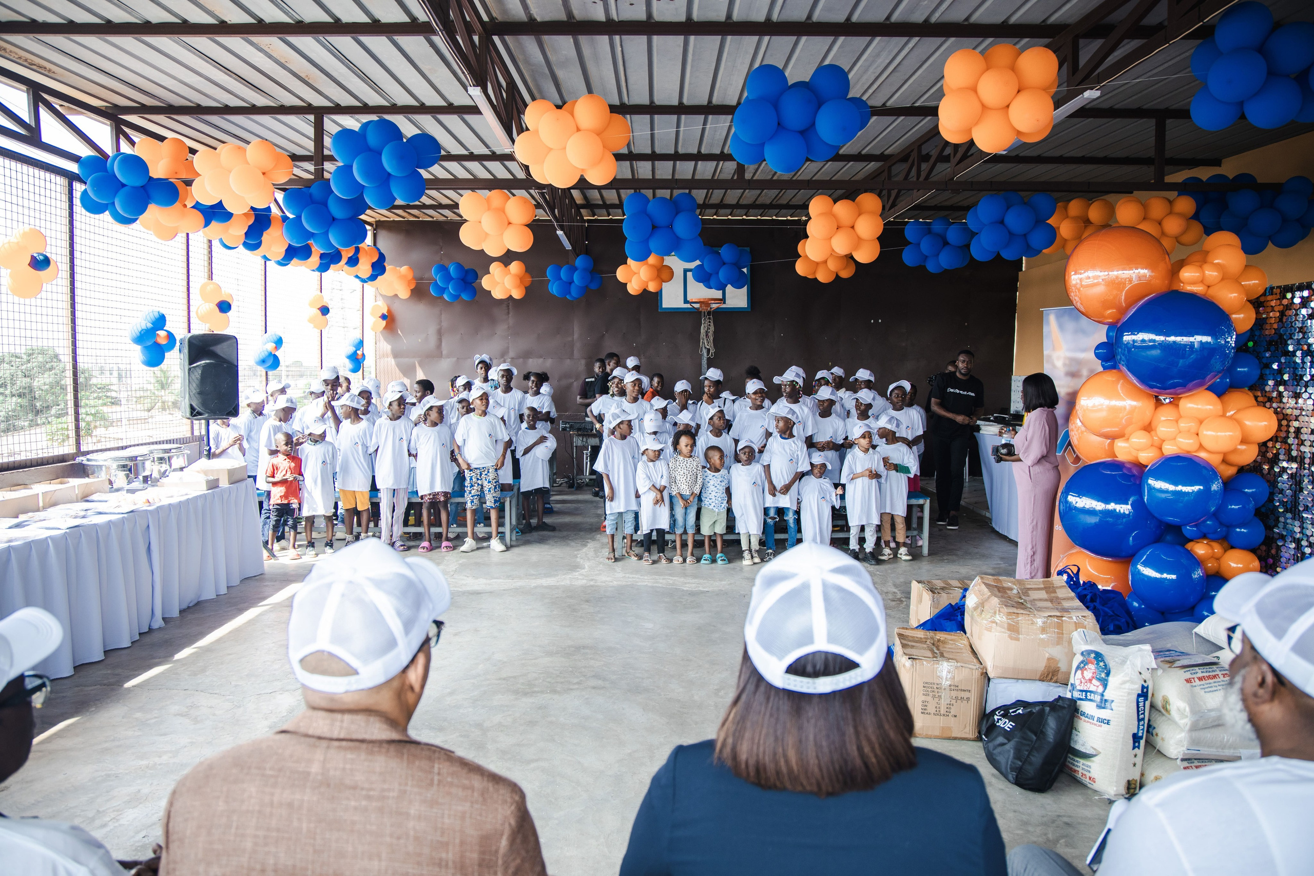 ARCLLA 5 ANOS — ENTREGA DE DONATIVOS