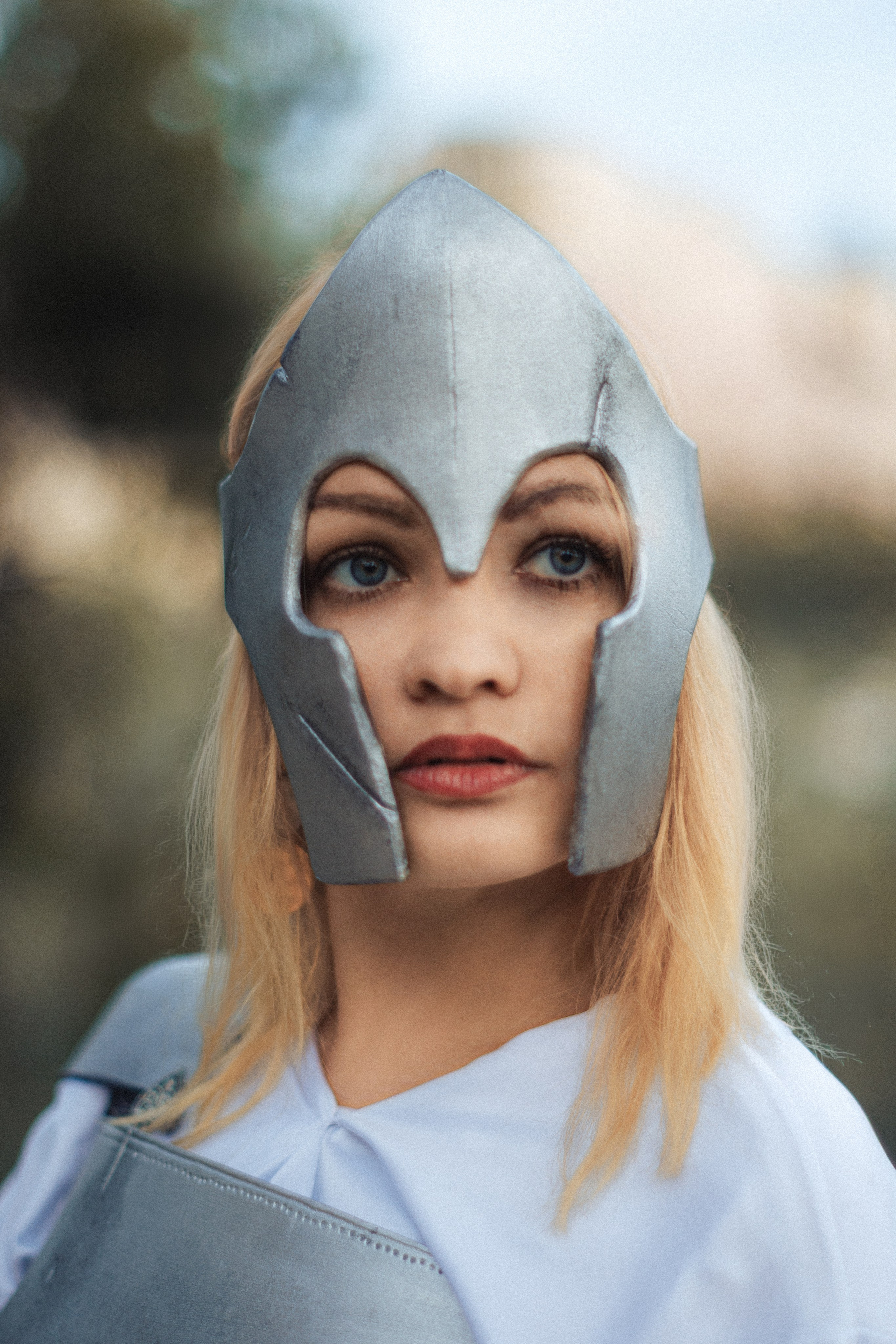 Ilona as Athena. Photographer in Greece Kristina