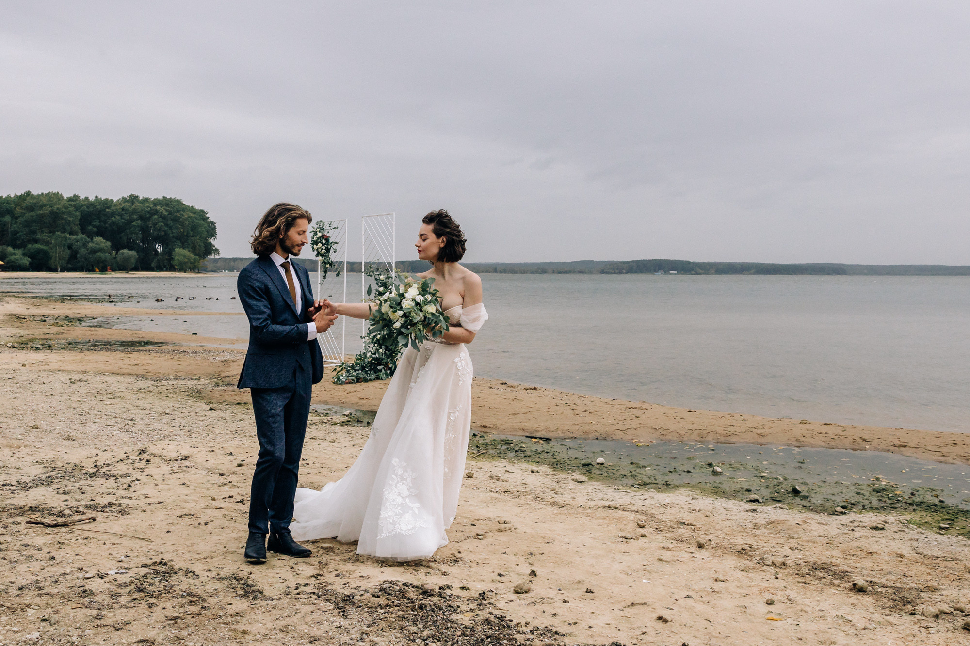 Scandinavian wedding. Wedding photographer in Florida