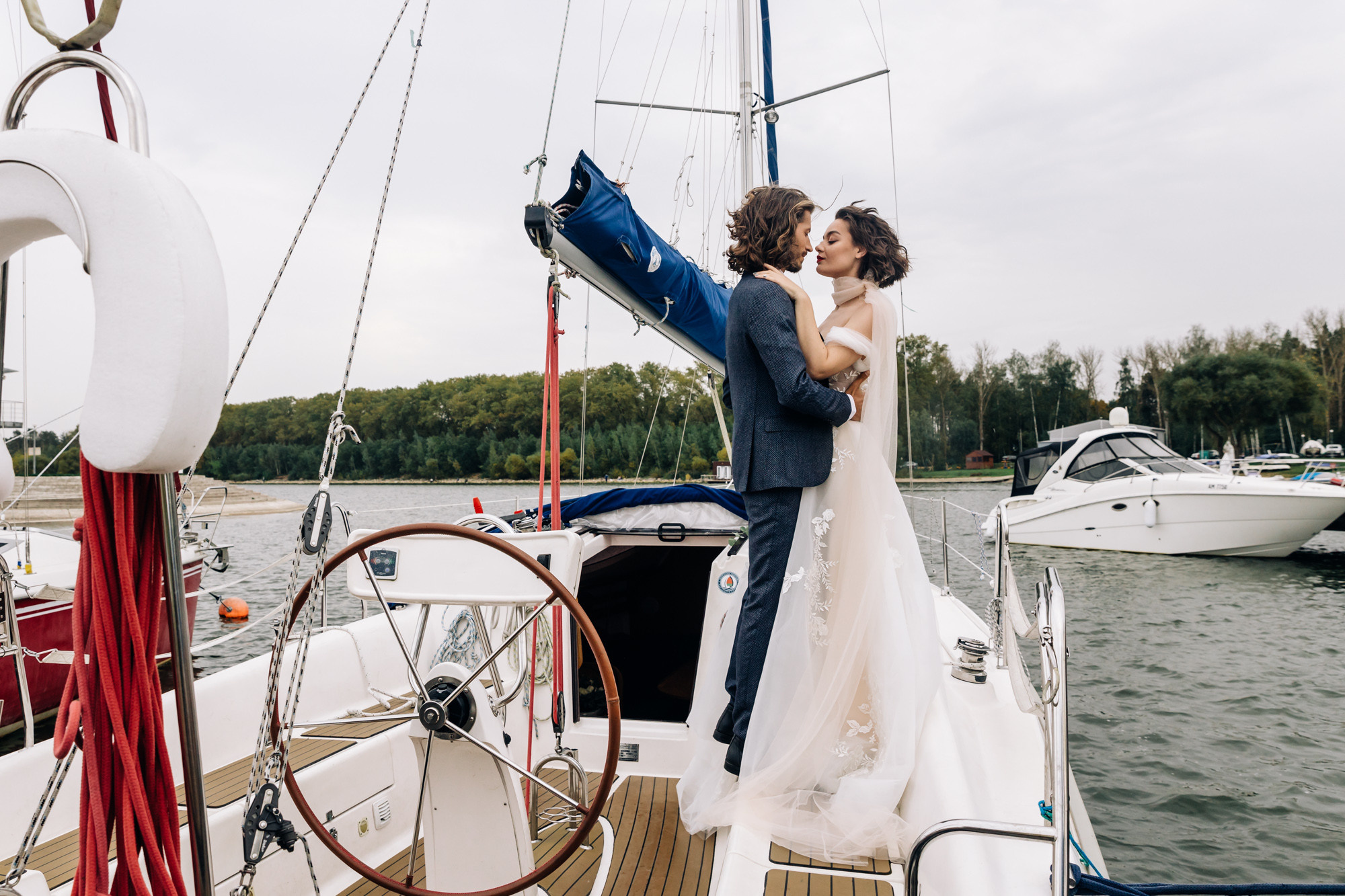 Scandinavian wedding. Wedding photographer in Florida