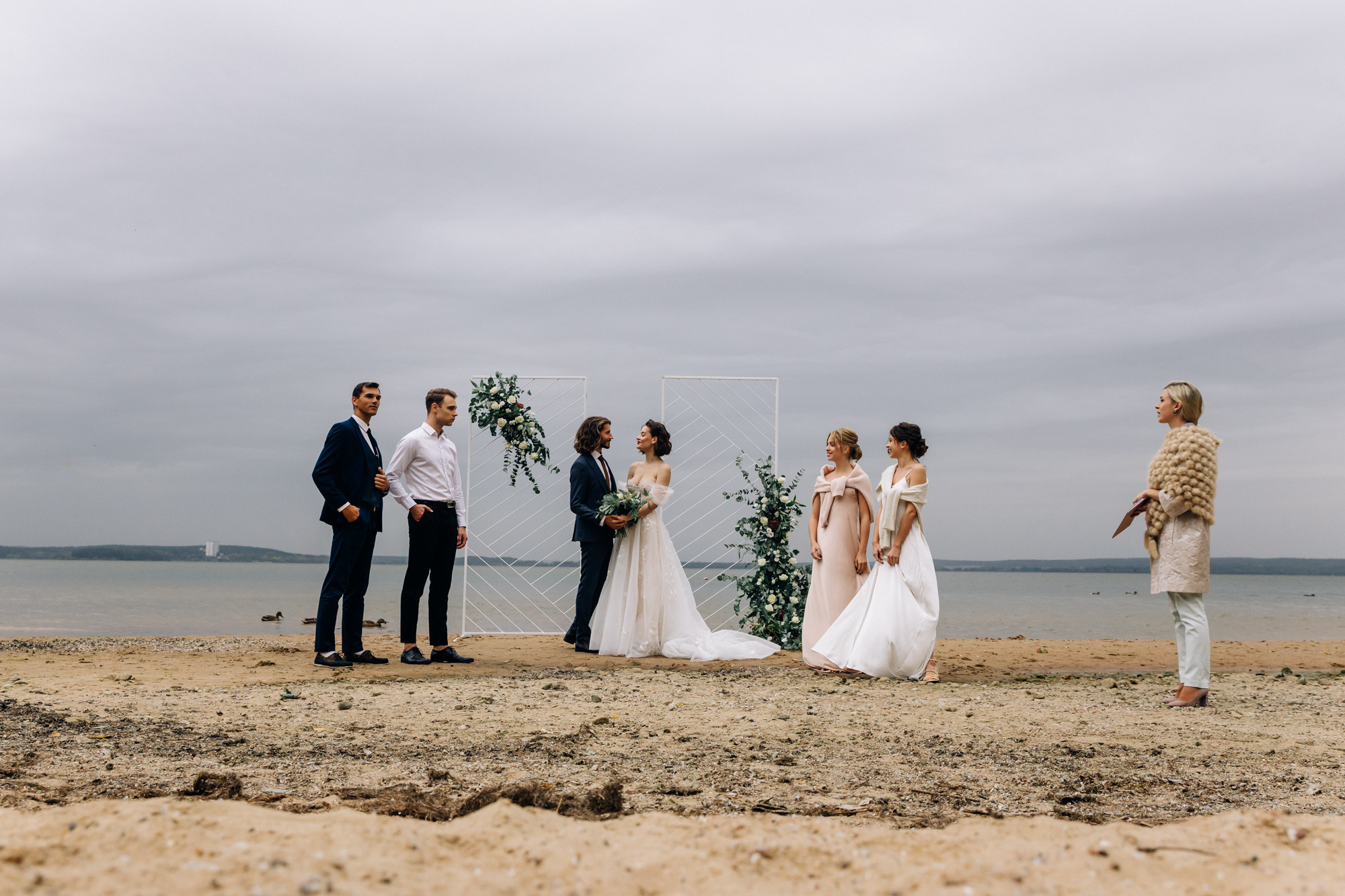 Scandinavian wedding. Wedding photographer in Florida