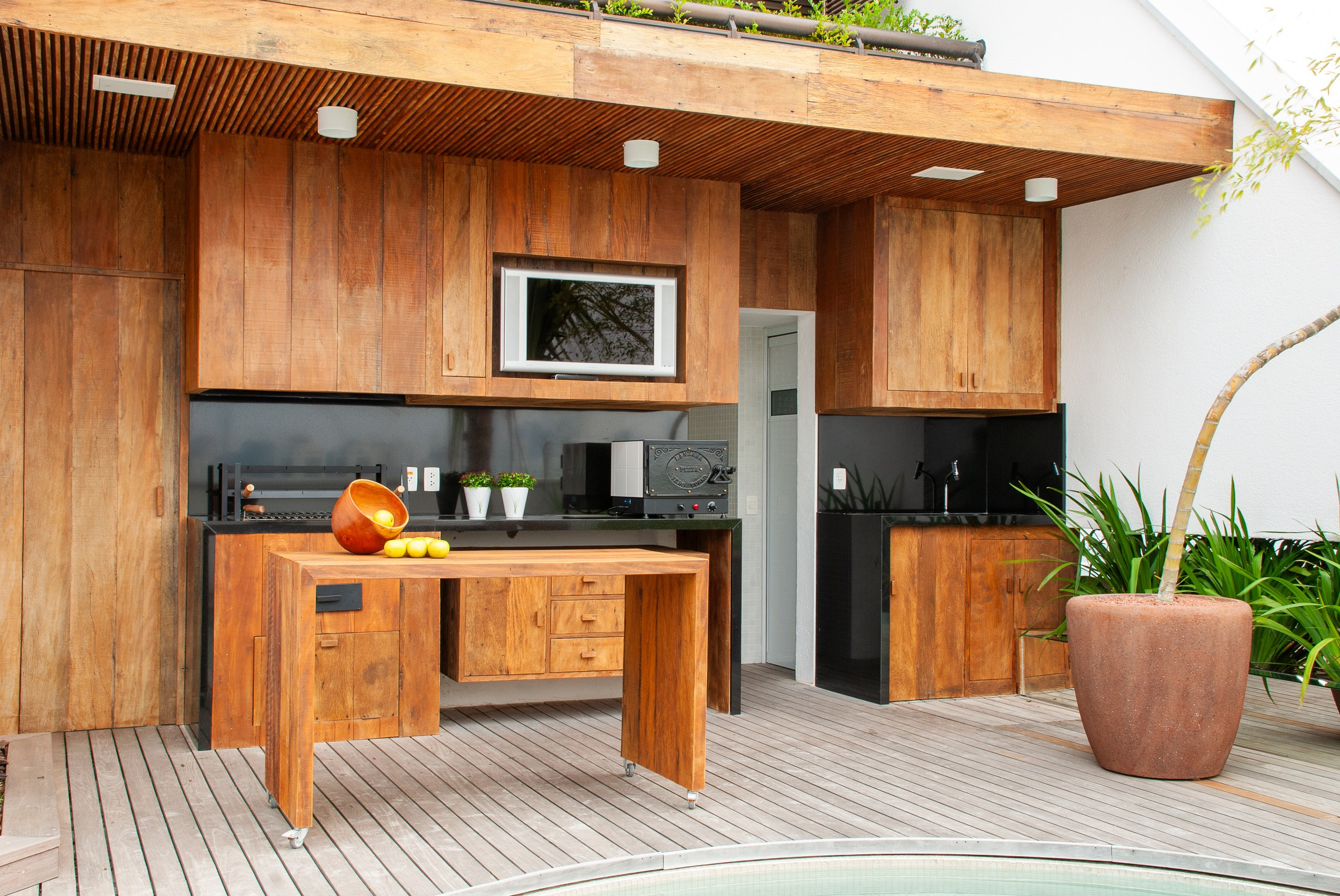 Casa e Construção 2011 — Carla Bonotti. 78 Imagens