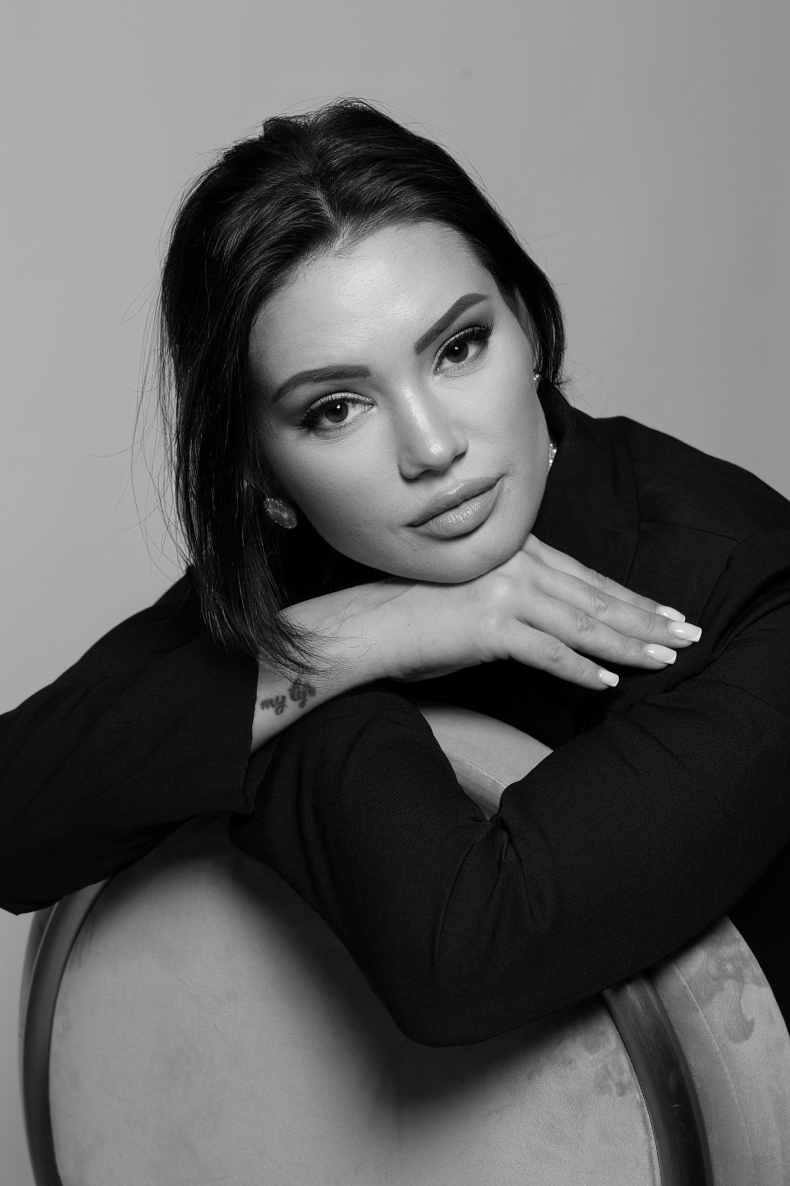 Mona. Portrait and Family Photographer in Netherlands