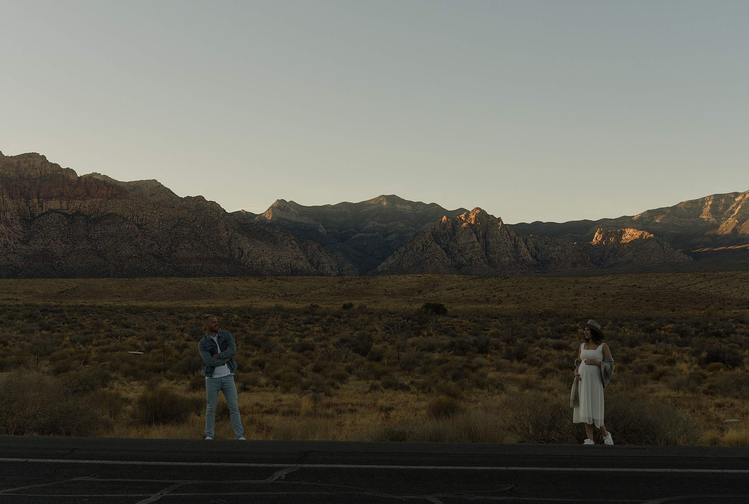 Anya&Andrey. Pregnancy. Wedding & elopement photographer Viktoriya Kravtsov. Las Vegas