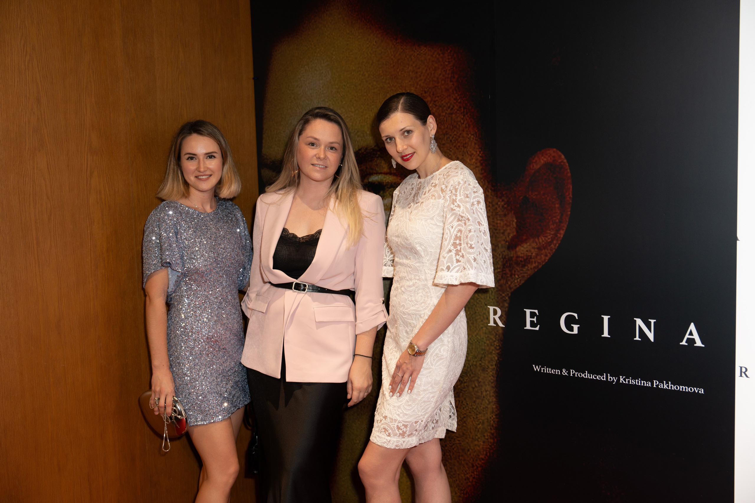 KRISP. PRODUCTION MOVIE PREMIER. ФОТОГРАФ В ГОНКОНГЕ (СВАДЬБЫ, FASHION, СЕМЕЙНЫЕ, МЕРОПРИЯТИЯ, ФОТОПРОГУЛКИ)