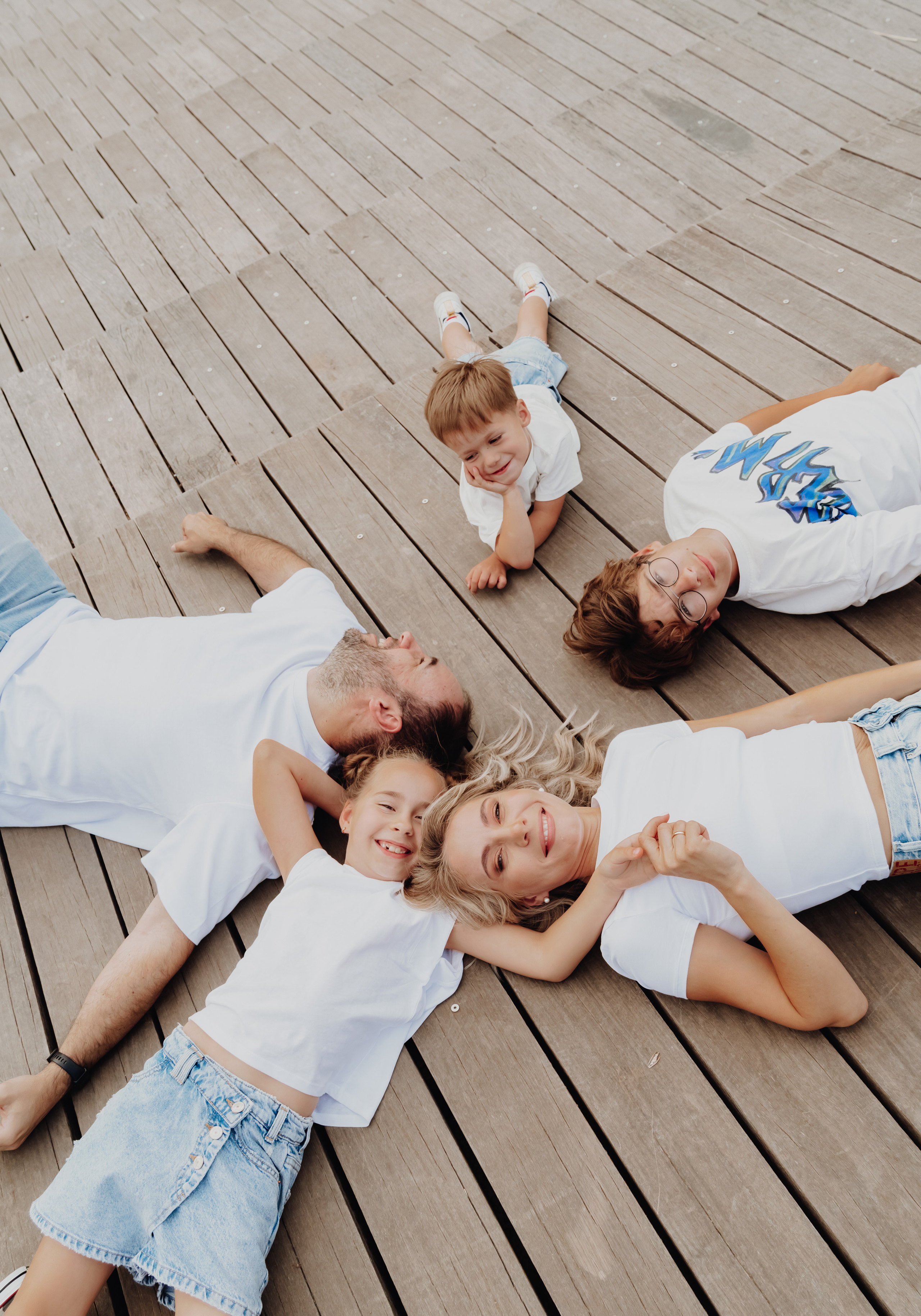 Family/pregnancy. Portrait photographer, brands and content in Valencia, Spain, Europe