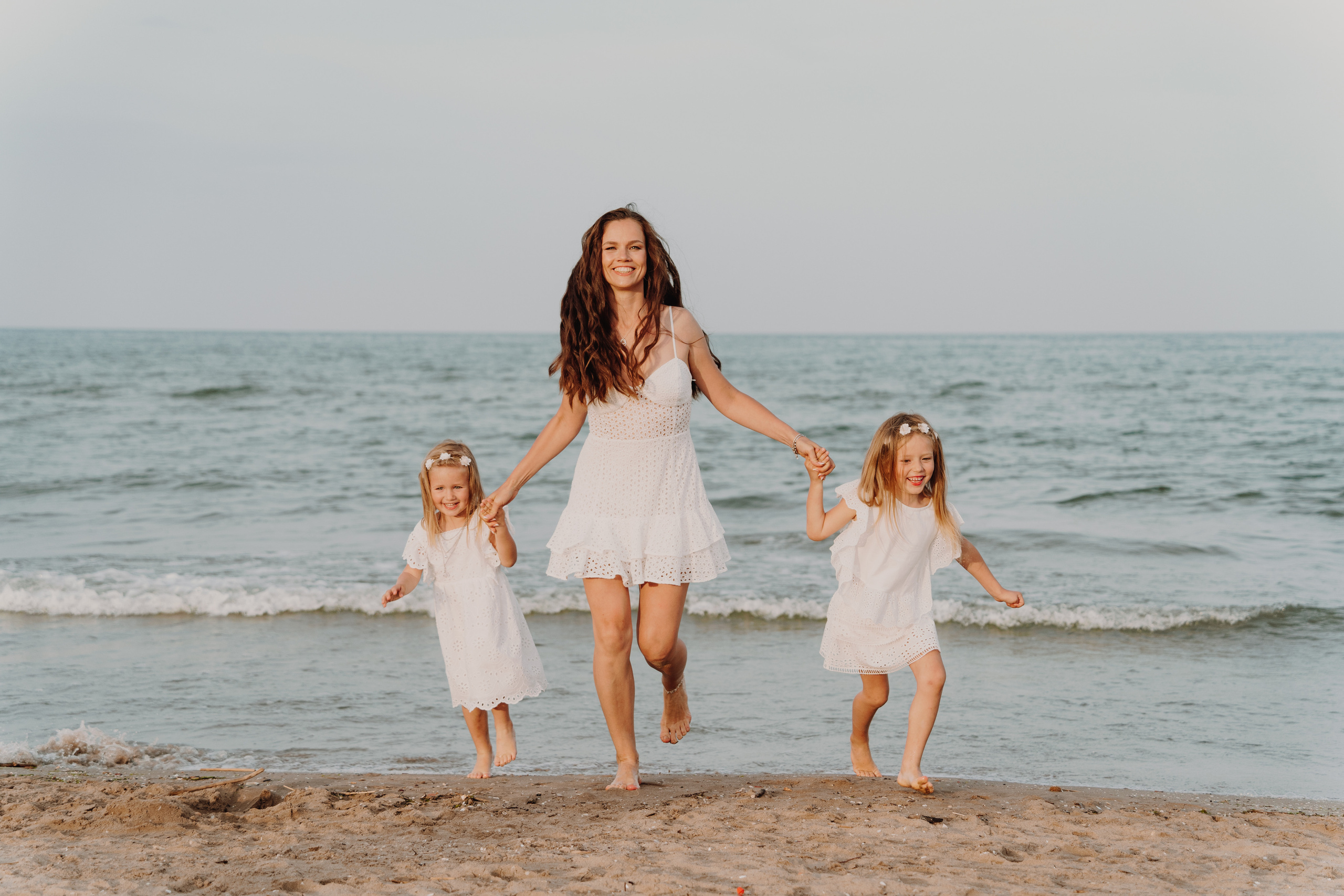 Family/pregnancy. Portrait photographer, brands and content in Valencia, Spain, Europe