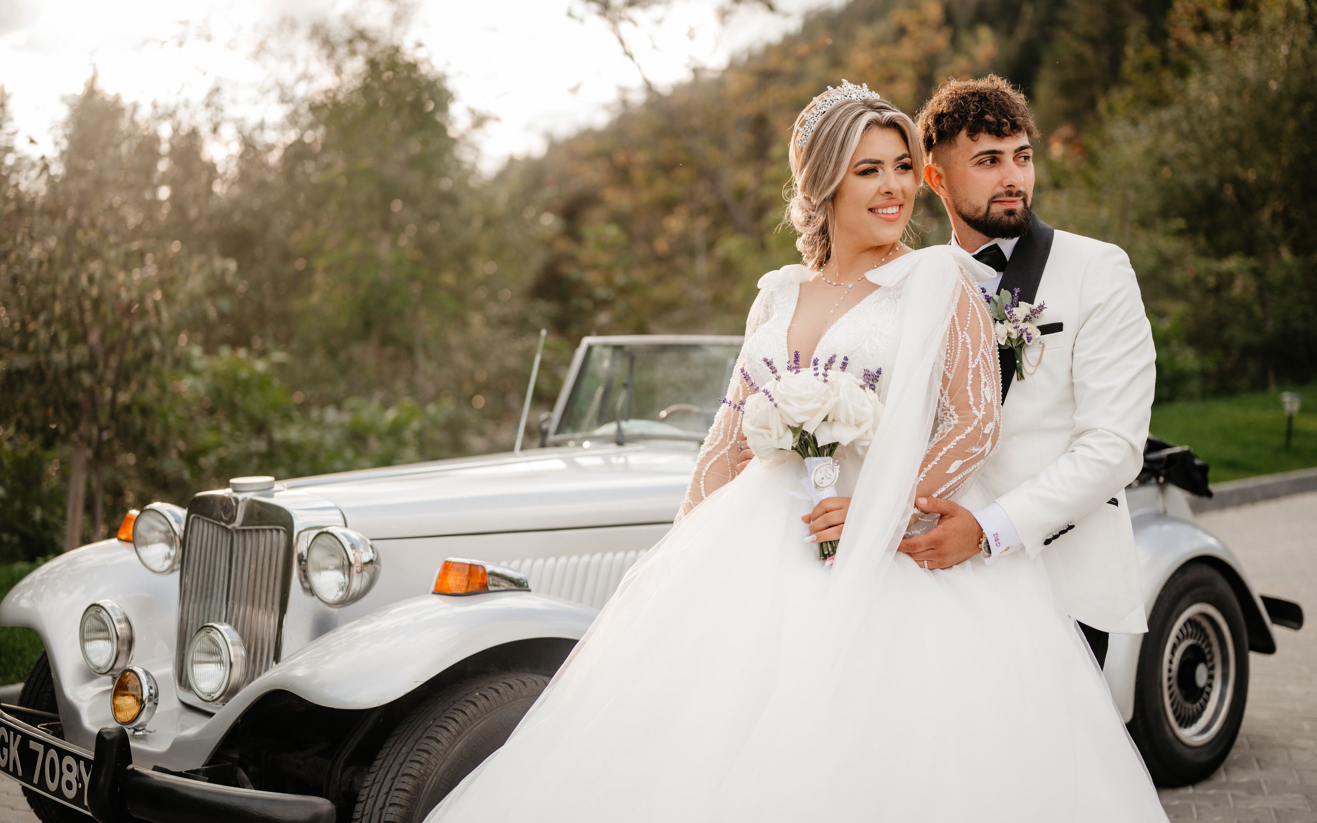 🤎 D a i a n a & D a n i e l - Wedding Day Preview. Wedding & Family Photographer