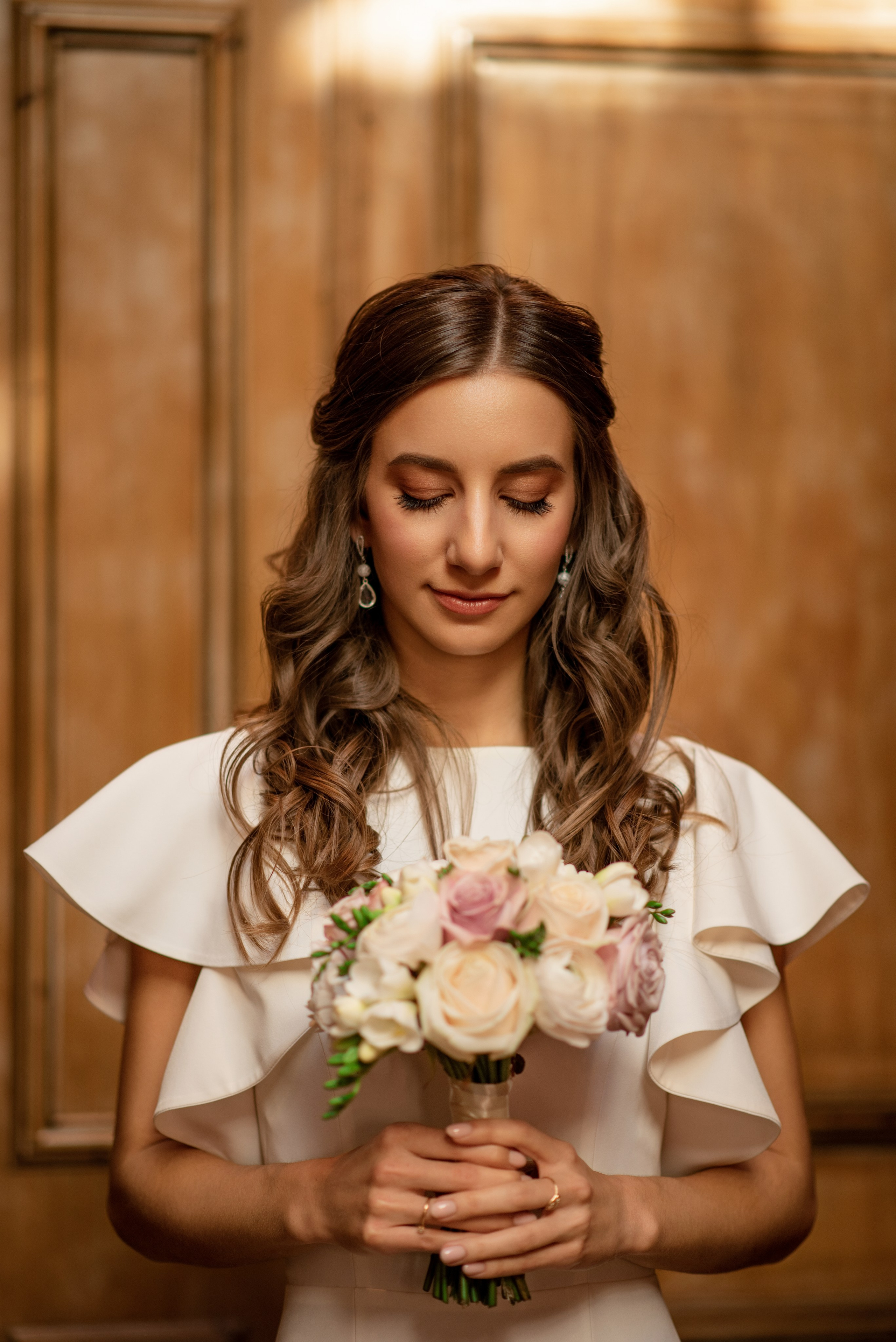 Marié et mariée devant le Casino de Monte-Carlo