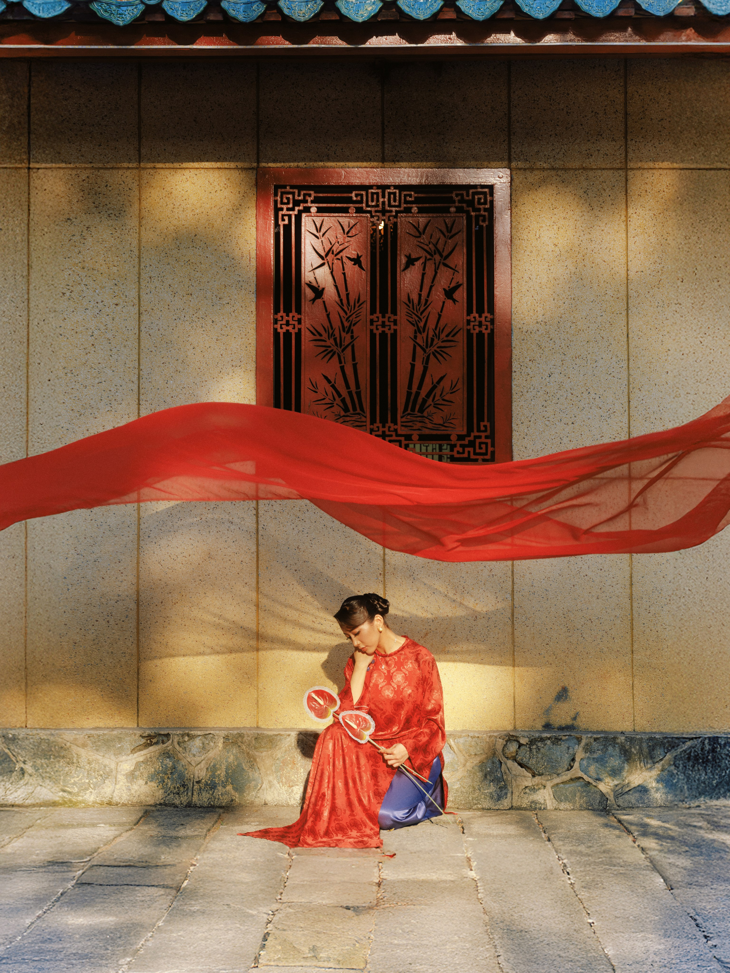 TIENSTACK AO DAI. FINE ART PHOTOGRAPHY