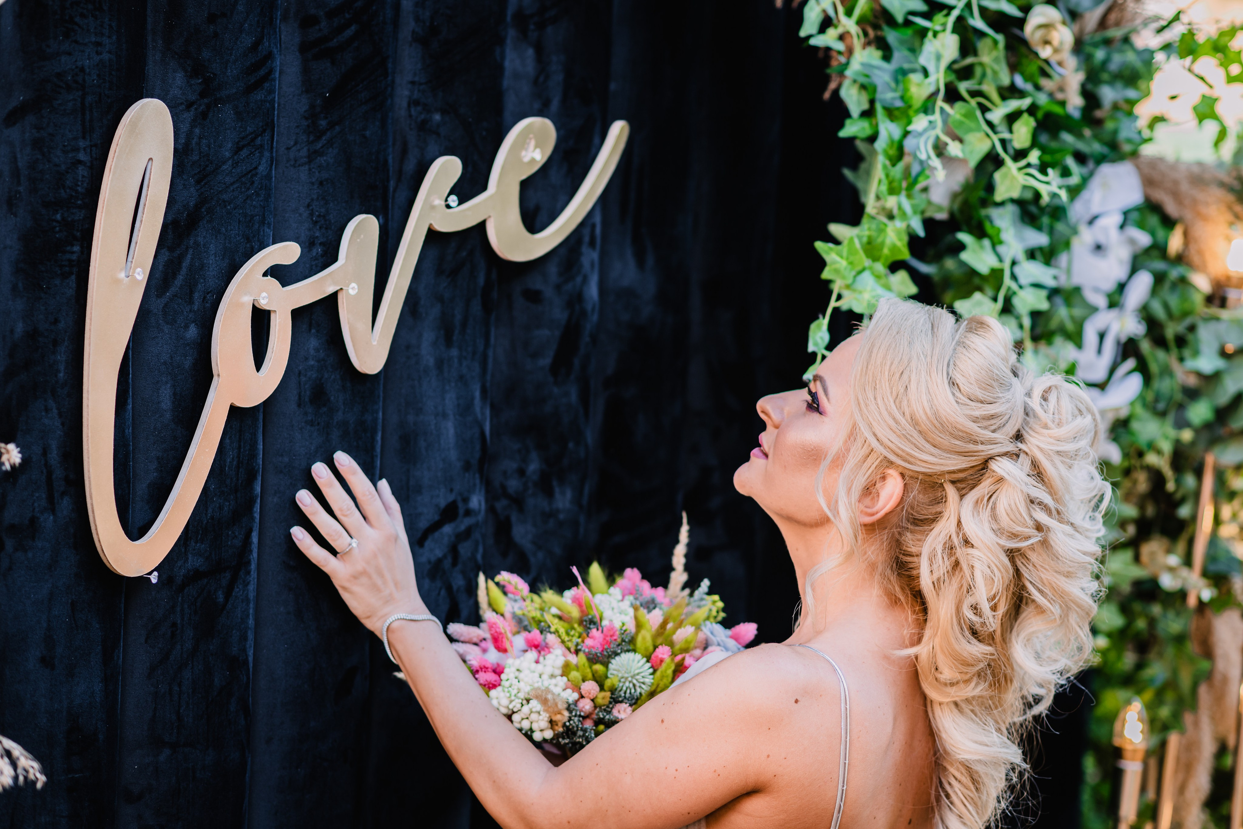 Ioana & Ionut. Giani Maftei