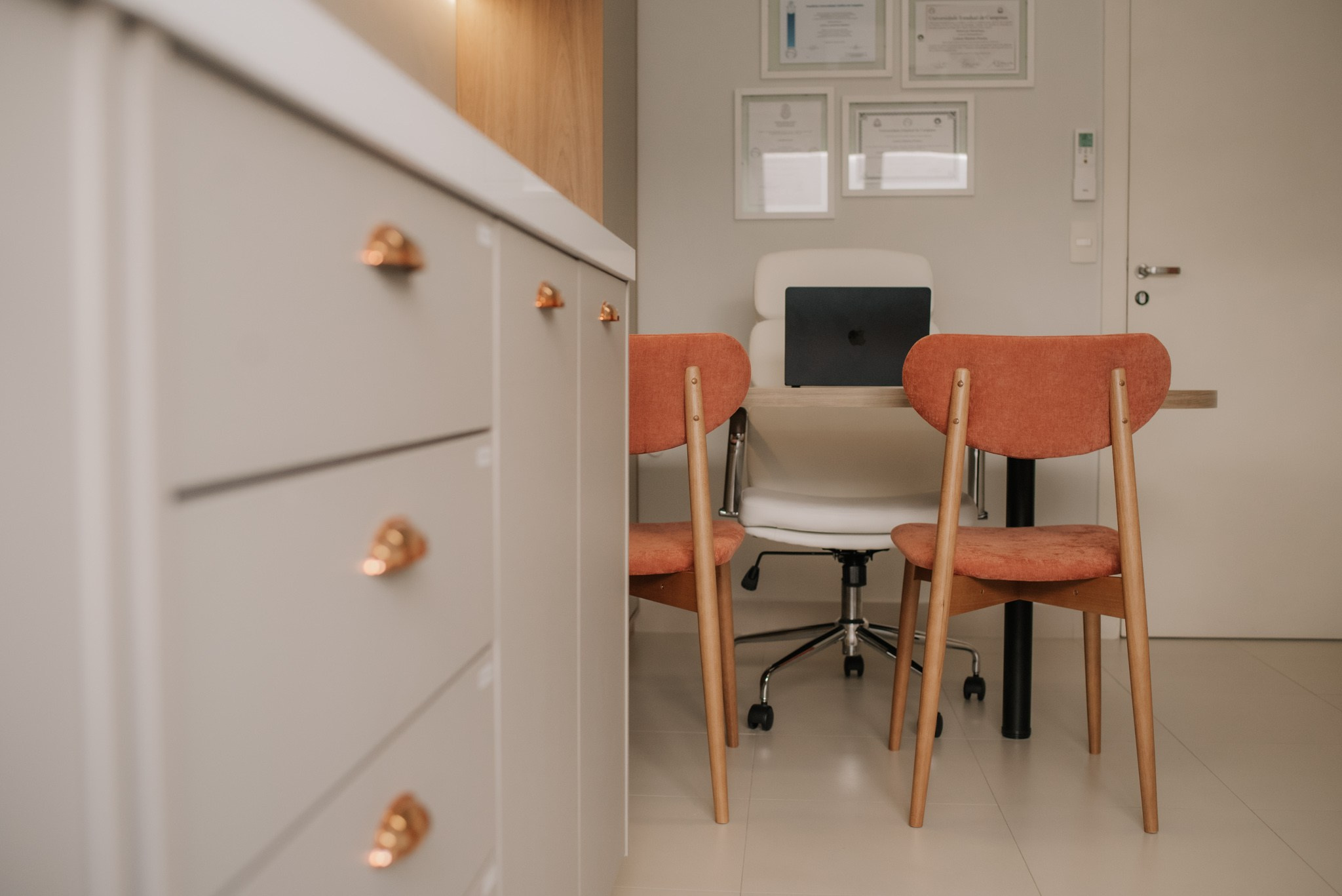 Clínica Letícia. Estúdio Laja | Arquitetura de Interiores