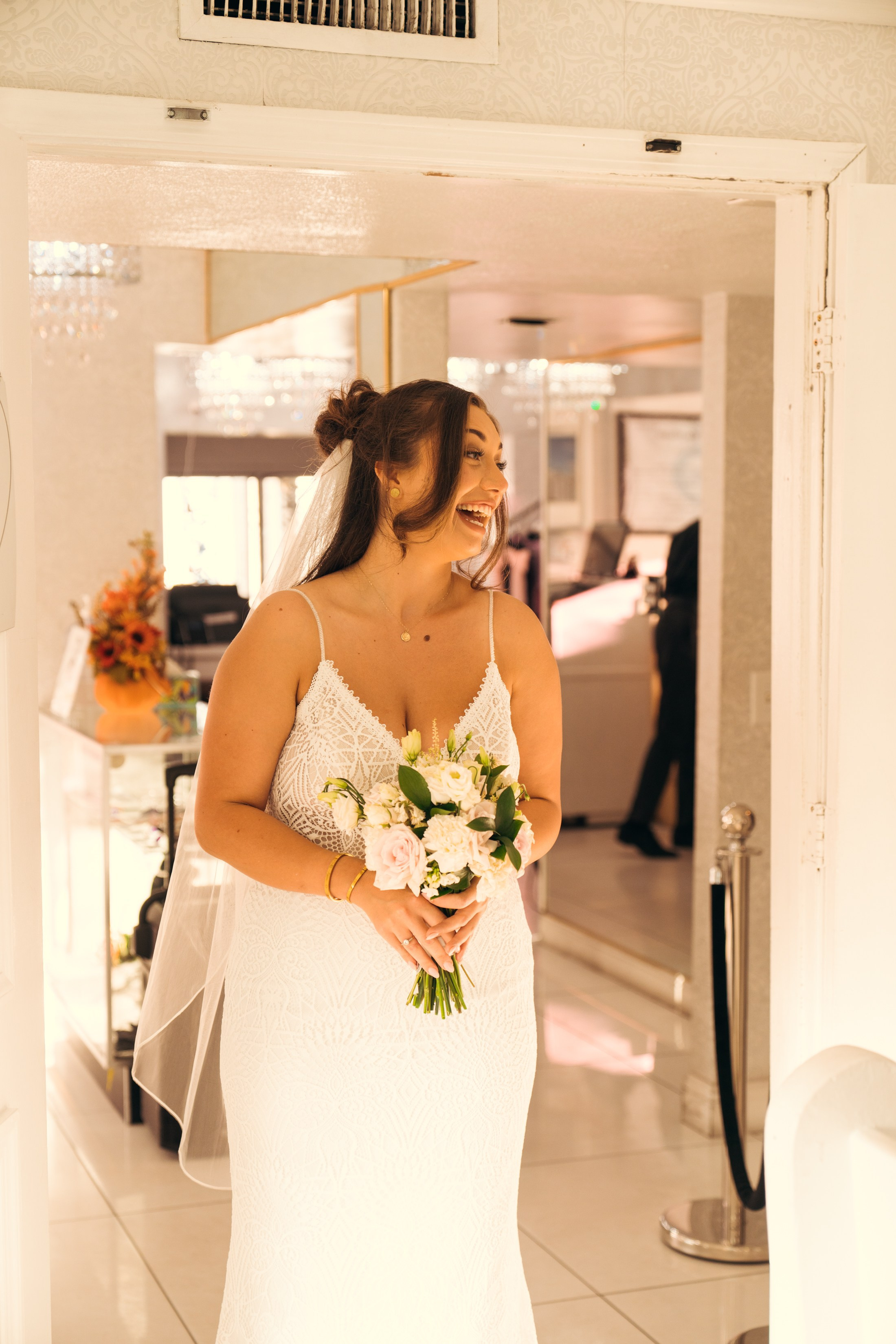 Georgia&Kyran. Wedding & elopement photographer Viktoriya Kravtsov. Las Vegas