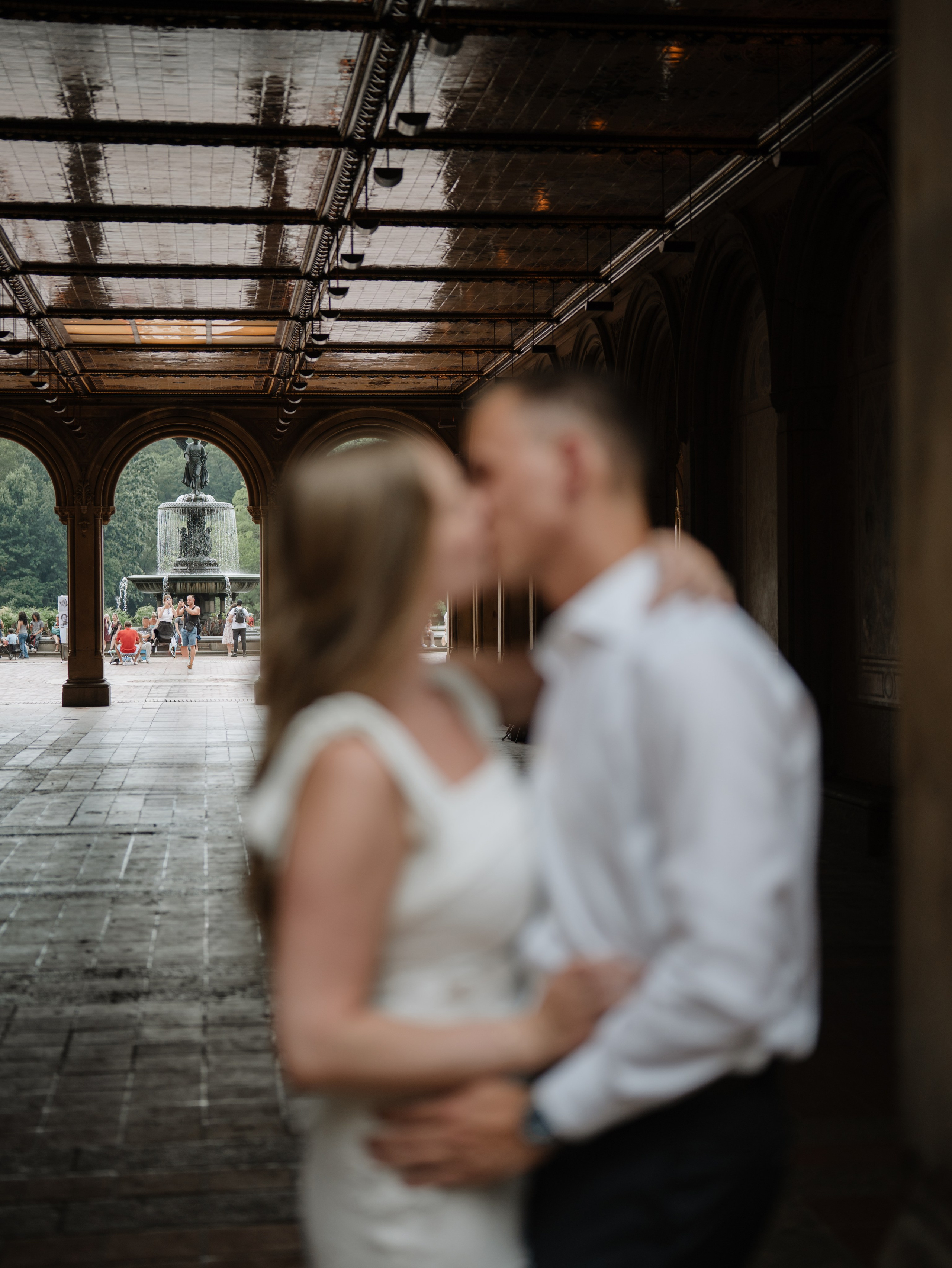 Engagement in Central Park. Portrait and wedding photographer in New York