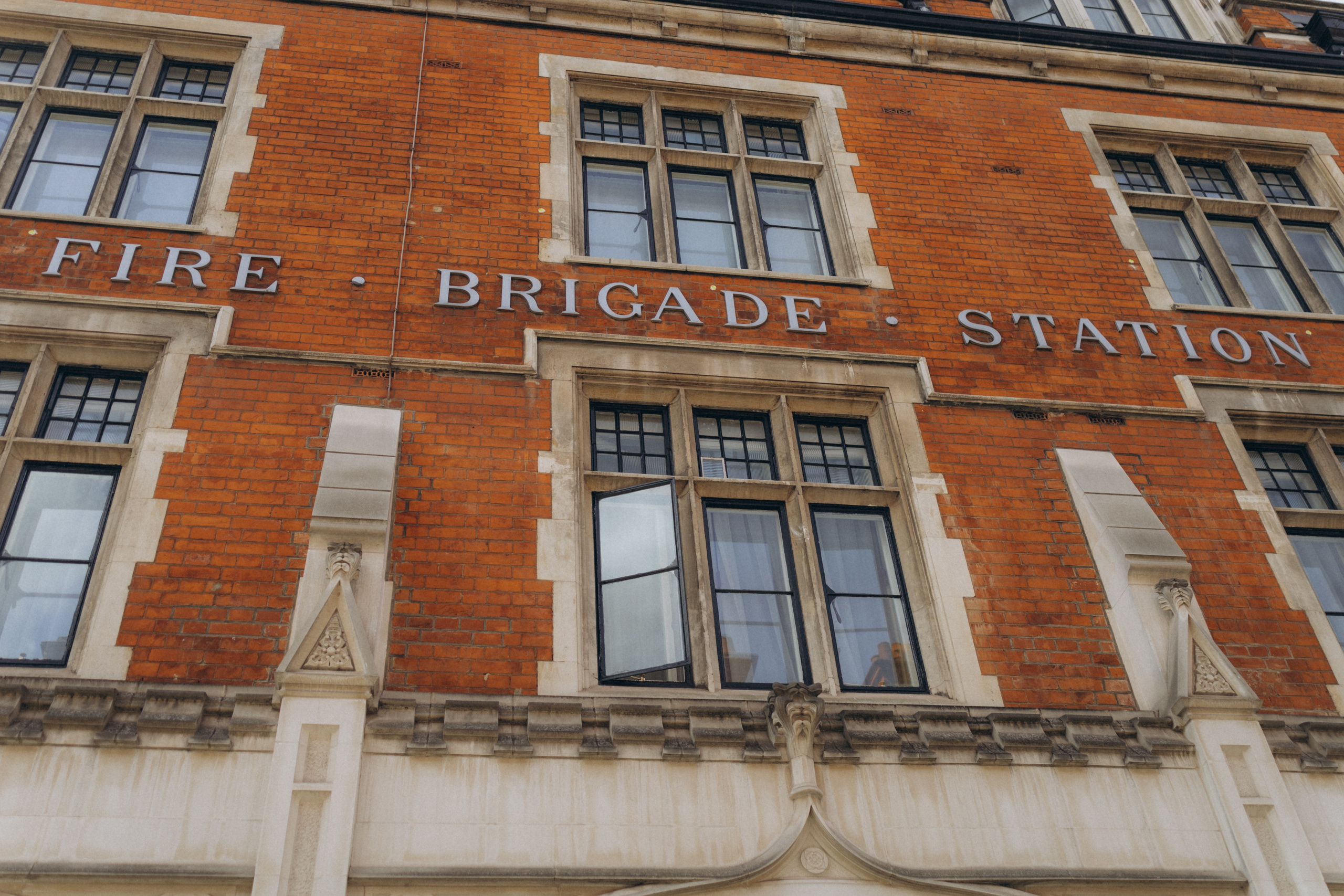 Grace and Jackie. Photographer in Milton Keynes, Northampton & London — Wedding, Family & Portrait Photography