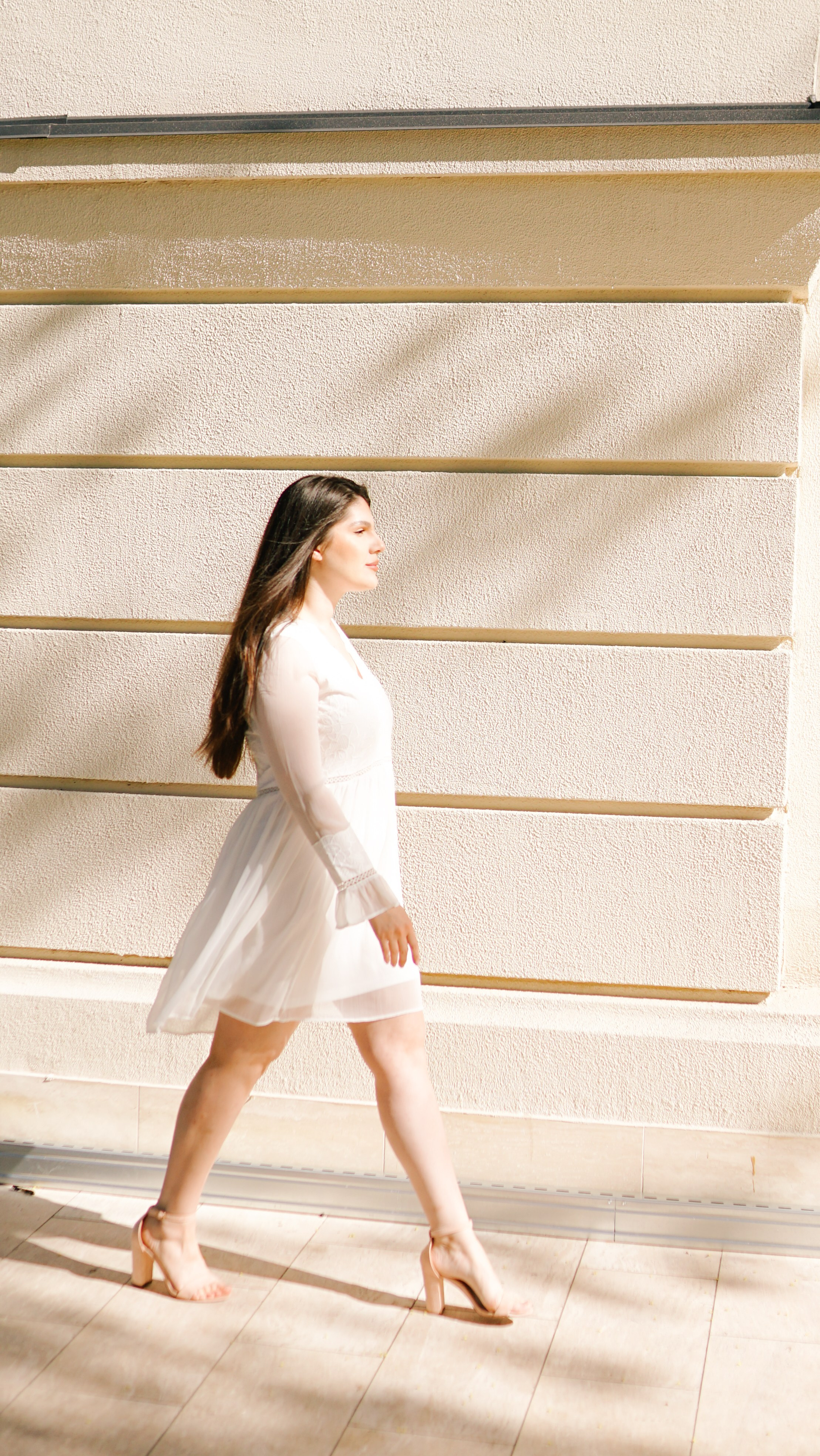 Fotografie de Portret Brașov | Artist Mădălina Beda. Madalina Beda- Artist vizual, fotograf, doula la nastere, consultant babywearing Brasov si in toata tara