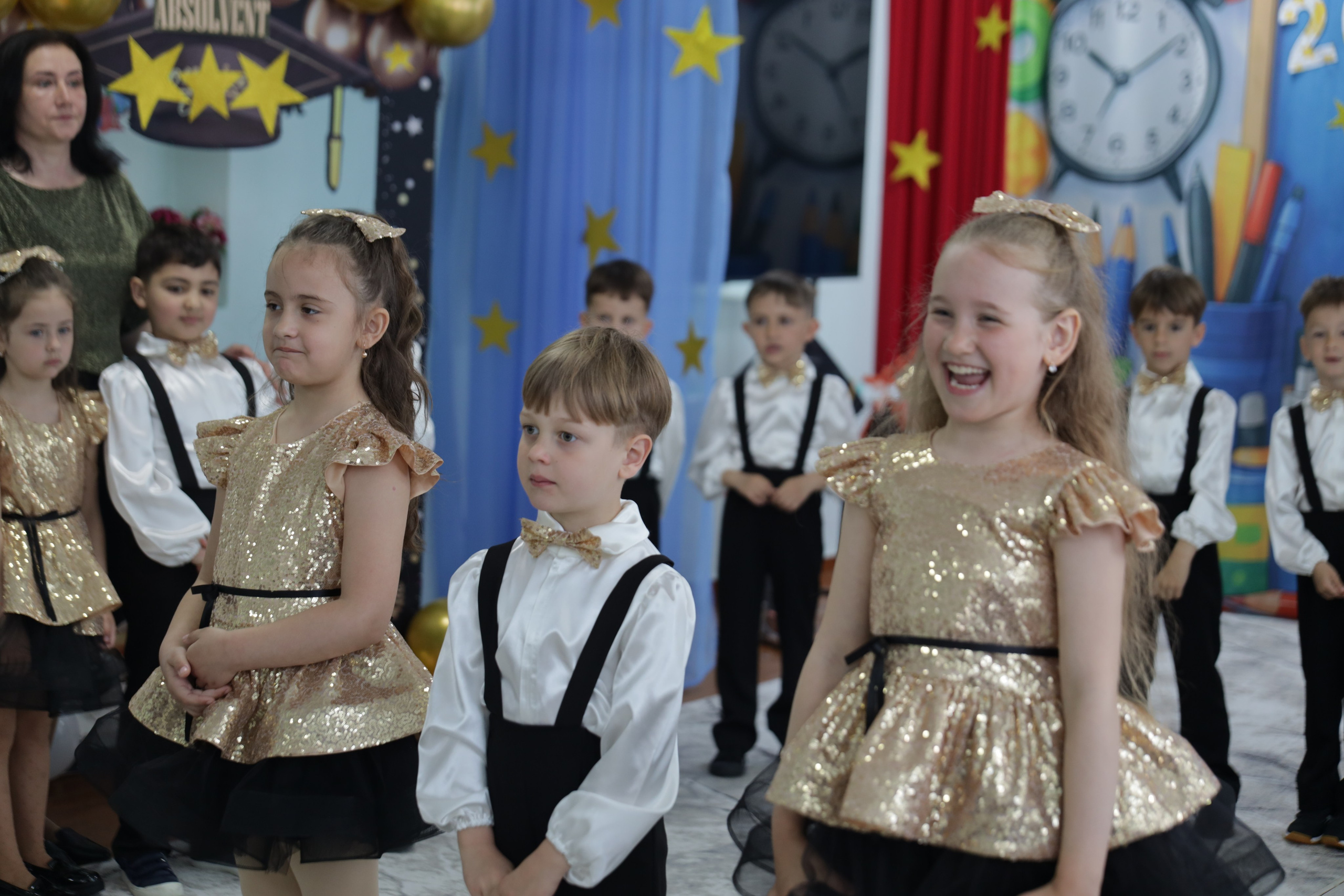 O filă de copilărie.... Alika Dia- Fotograf în Republica Moldova, Strășeni