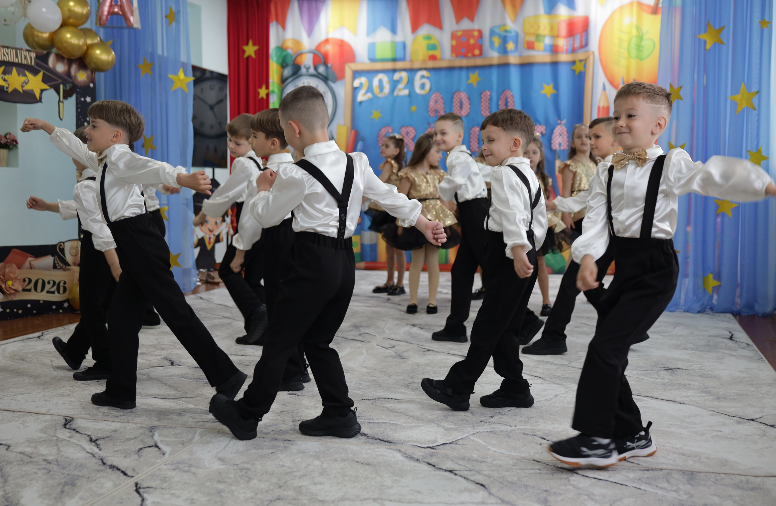 O filă de copilărie.... Alika Dia- Fotograf în Republica Moldova, Strășeni