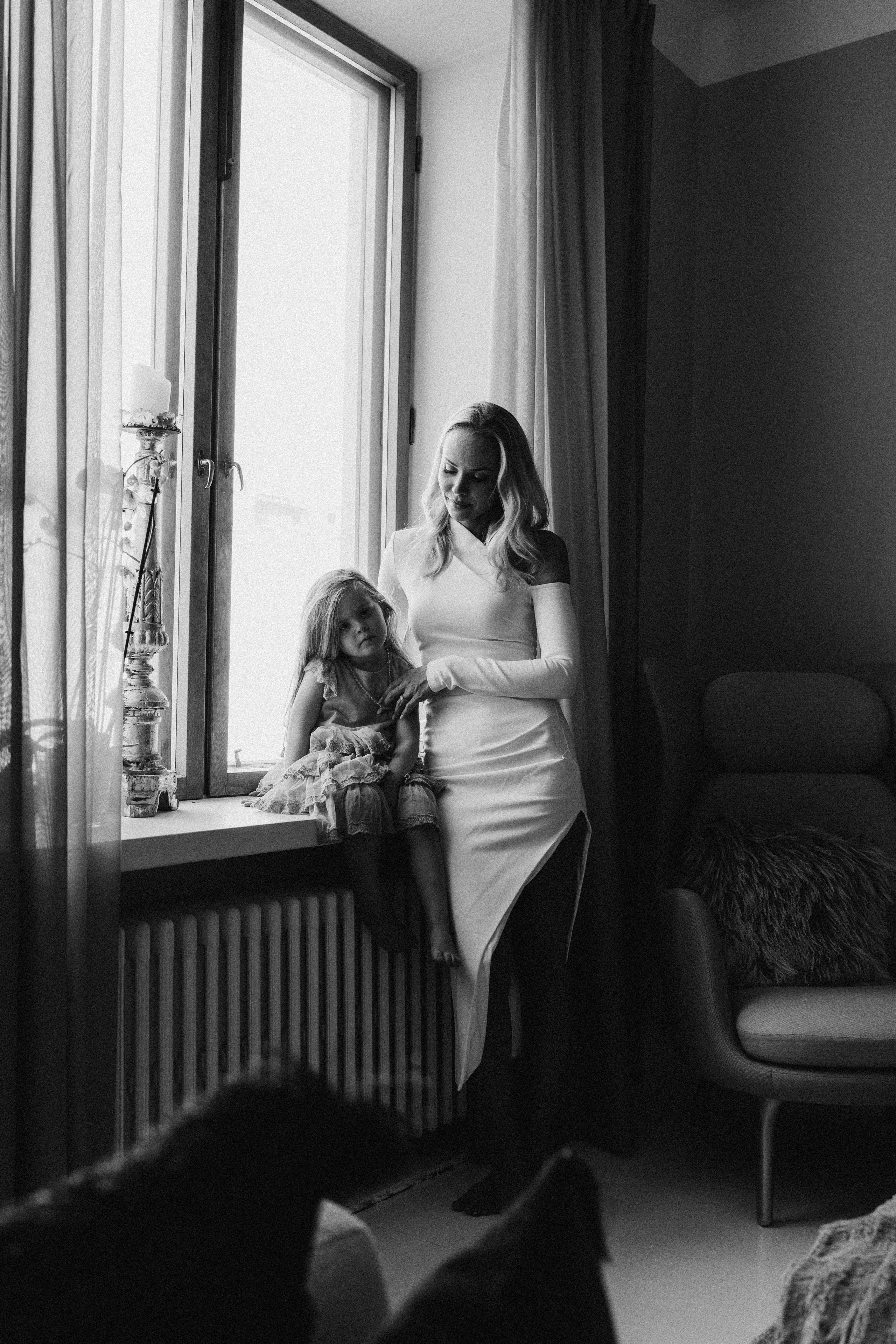 L&H. Wedding and potrait photographer in Helsinki Vickan O