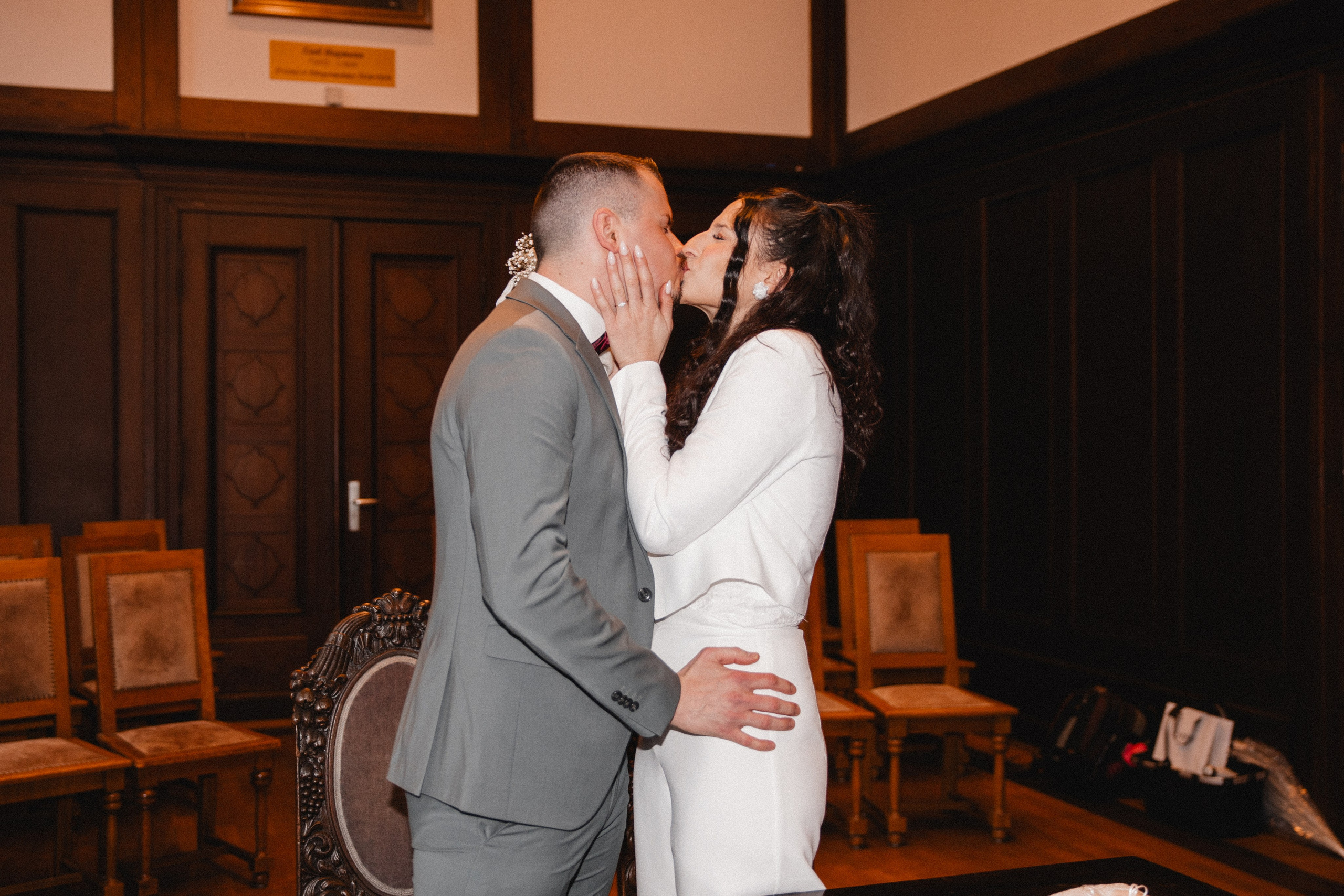 Franziska & Tim |Rathaus Heisingen, Essen. Hochzeitsfotografie |Hochzeitsfotograf Bochum | Hochzeitsfotograf Dortmund | Hochzeitsfotograf Essen | Hochzeitsfotograf Ruhrgebiet