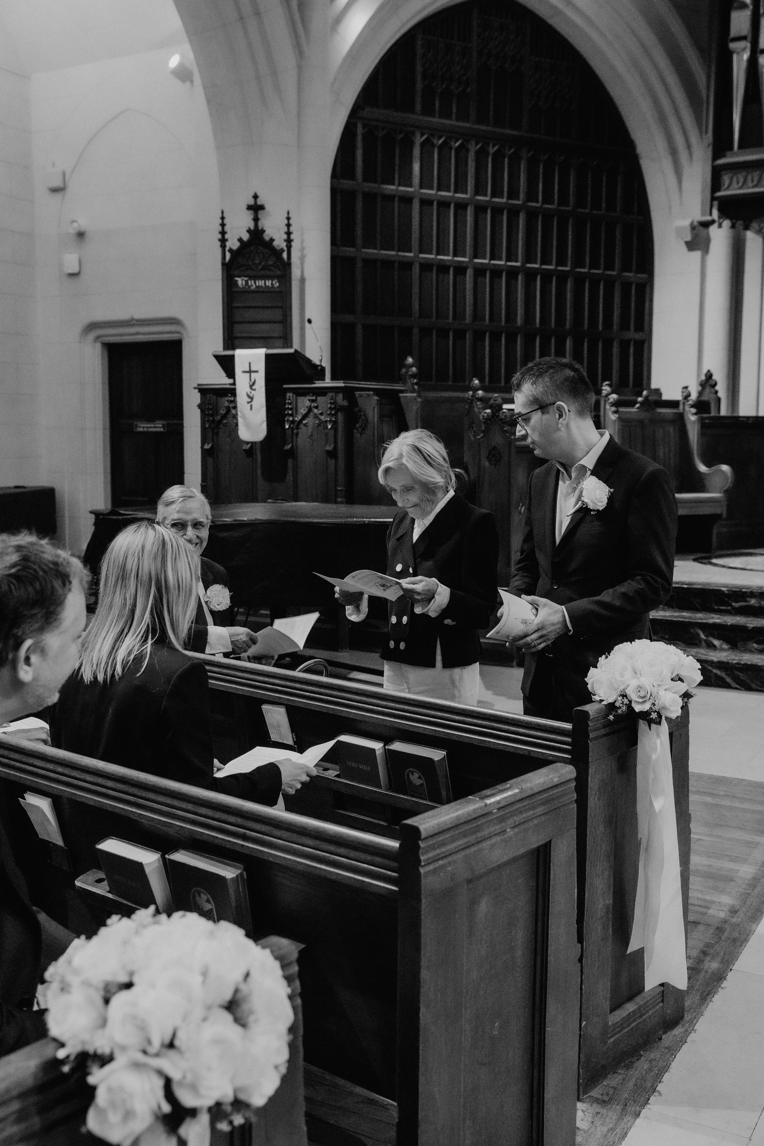 Suzi & Alex | Paris Wedding with a Vintage Car. Paris Wedding Photographer