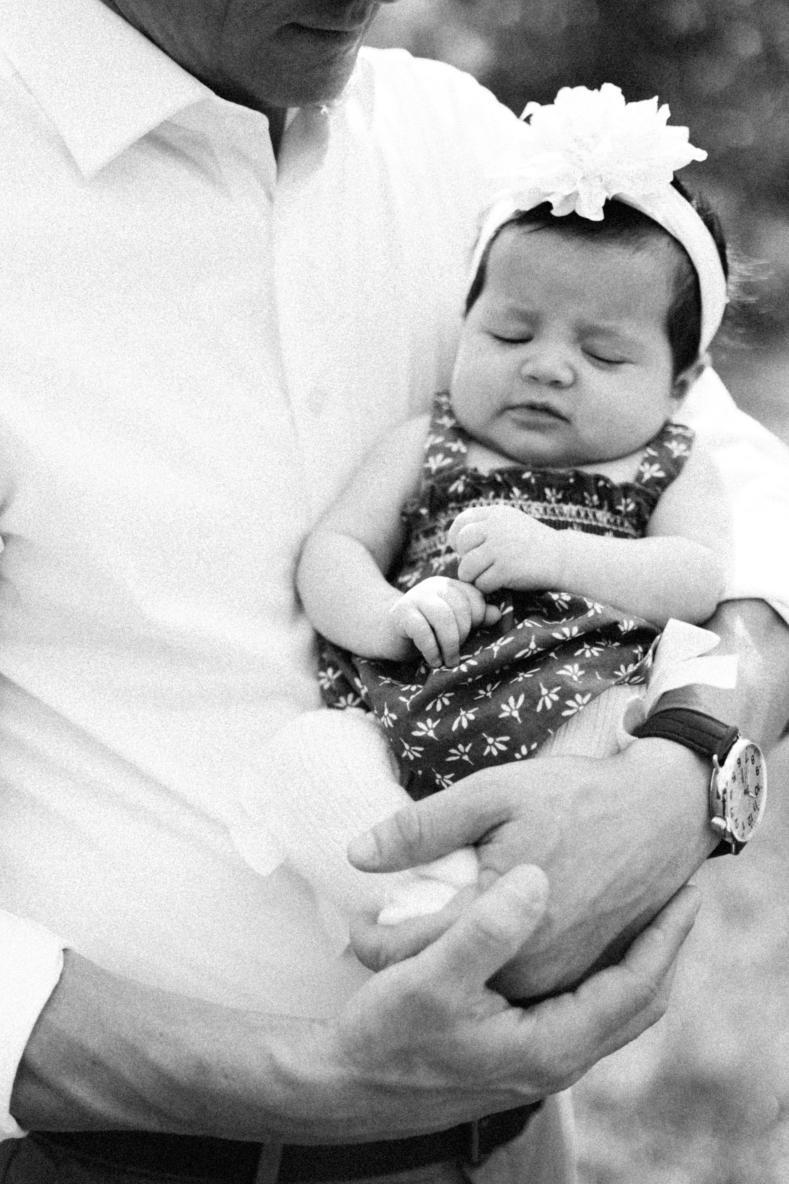 The Carpenters welcome Baby Luci. Sara Eulalia | Virginia Photographer