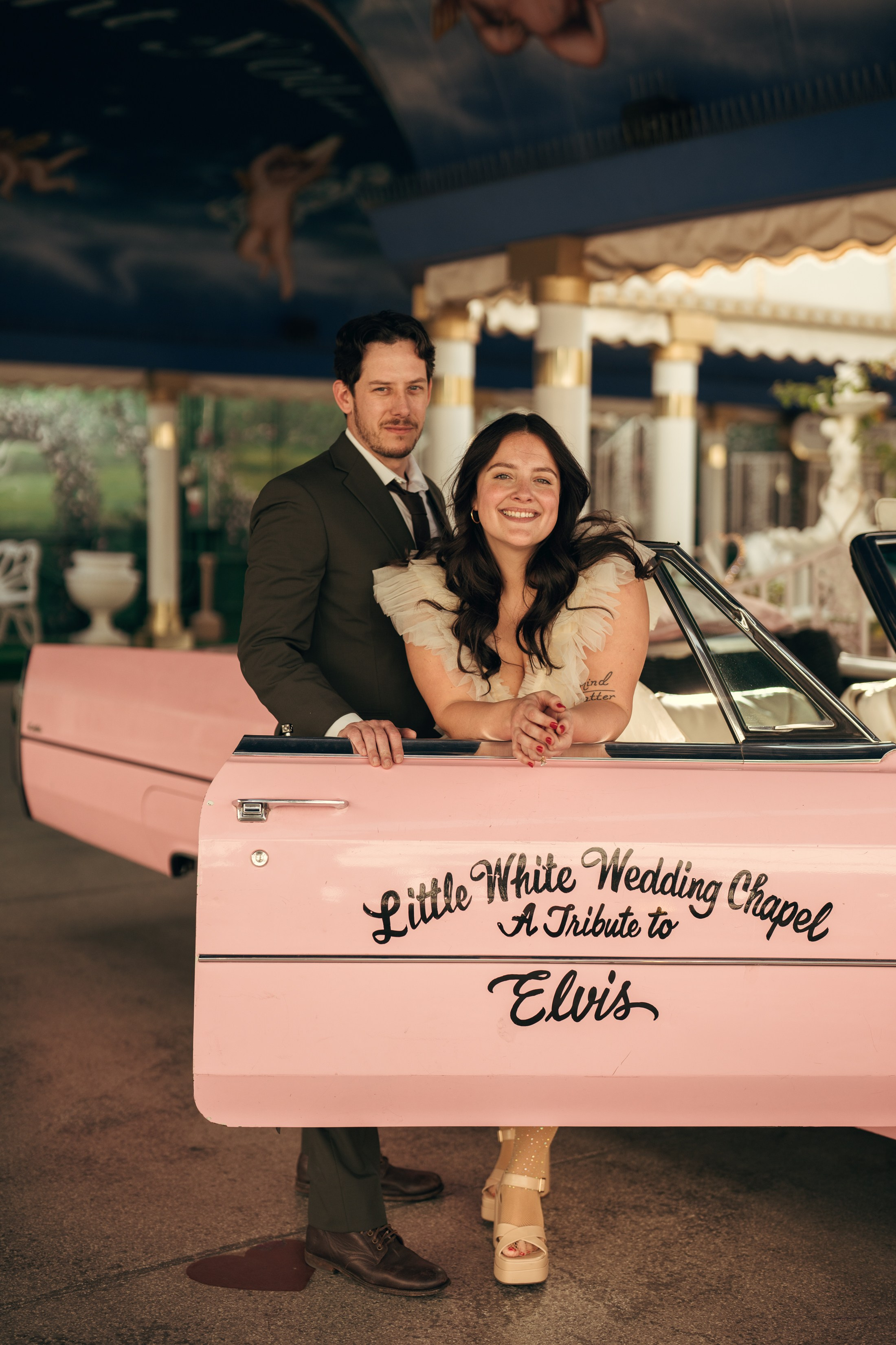 Grace&Jesse. Wedding & elopement photographer Viktoriya Kravtsov. Las Vegas