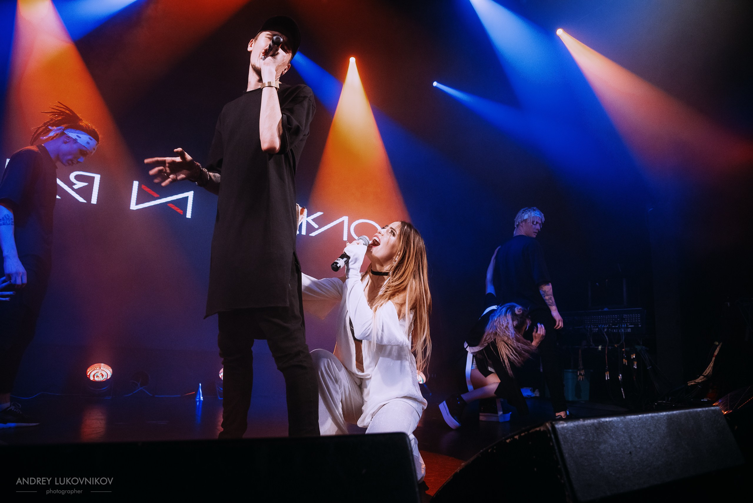 Время и Стекло