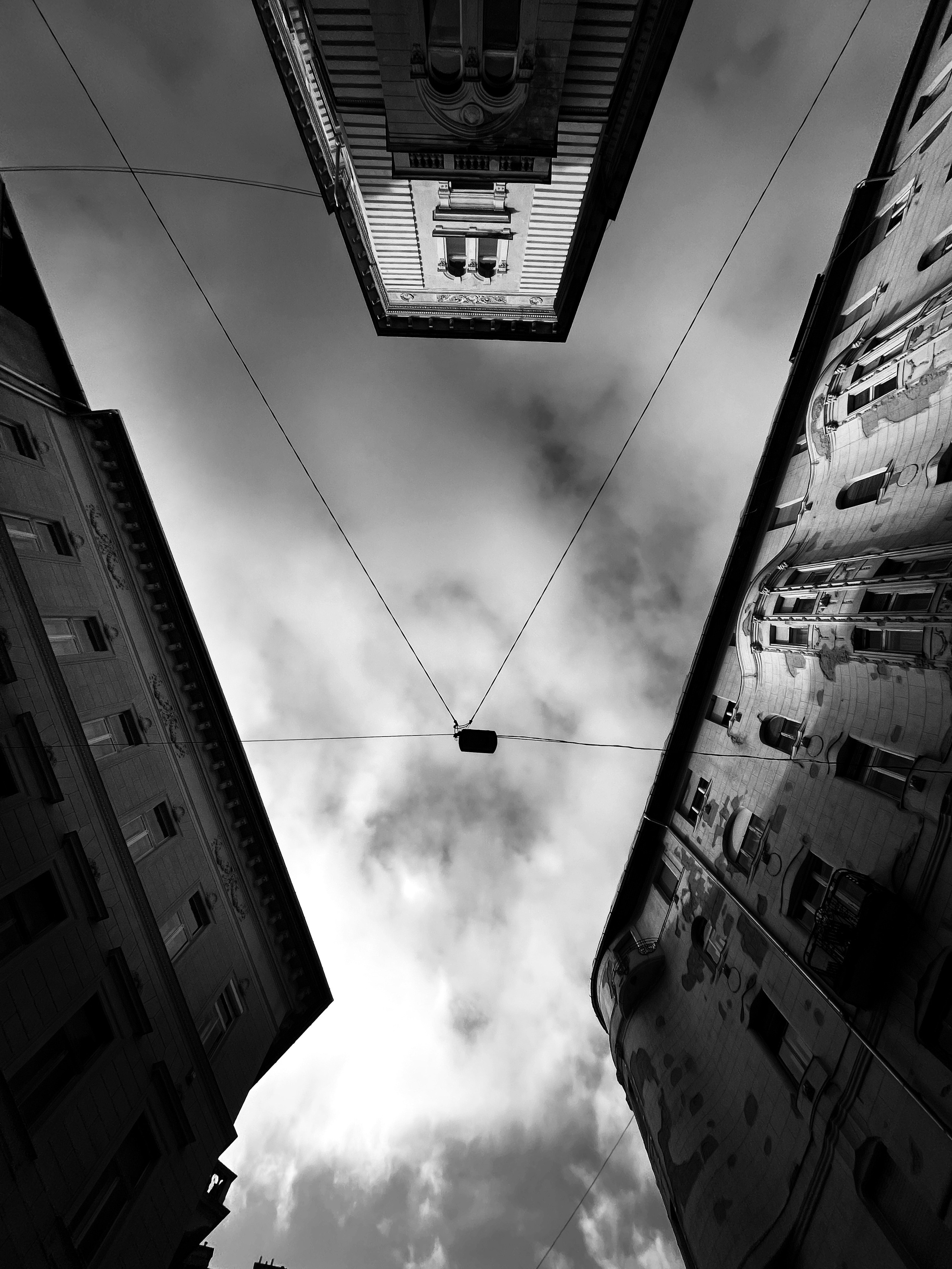 the sky between the houses | Budapest 2026 | IPHONE 12 PRO