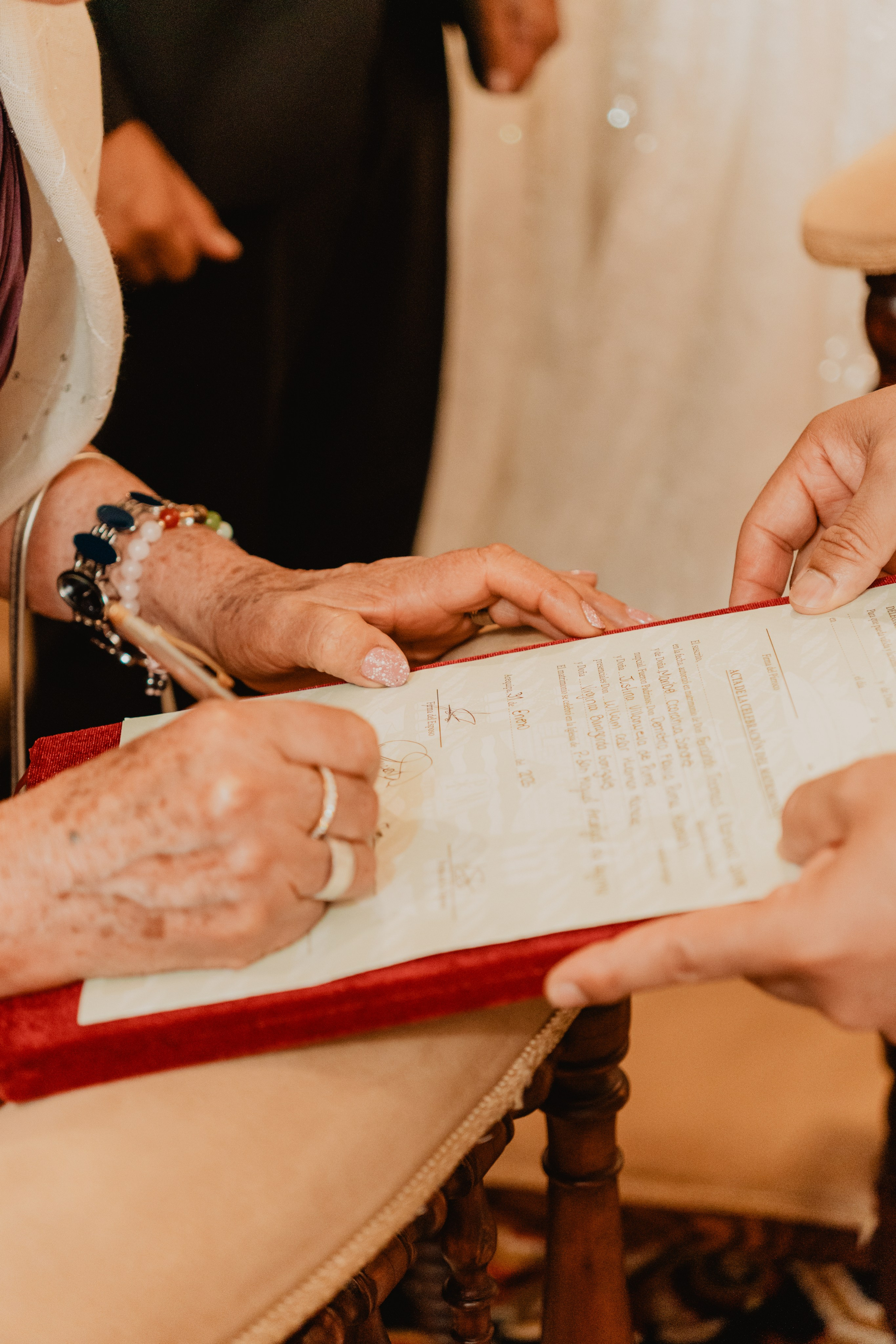 FERNANDO + MARIBEL | BODA RELIGIOSA. Studio KVTA | Fotografía y Video de Bodas en Arequipa