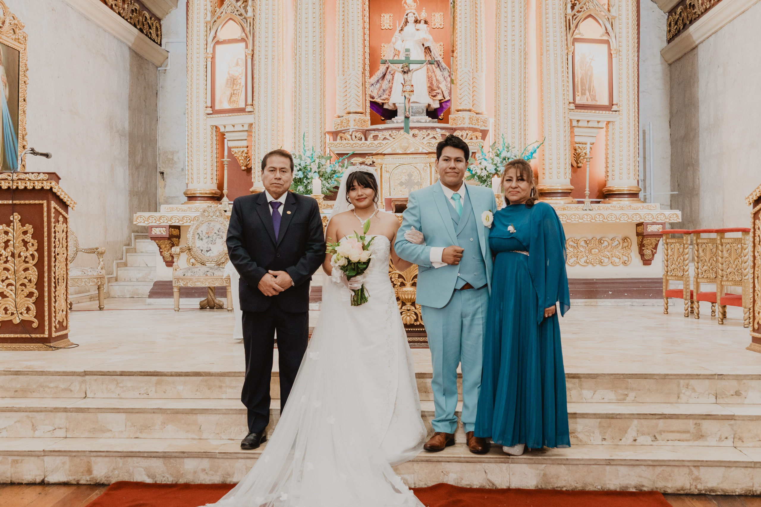 STEISY + EMMANUEL | BODA RELIGIOSA. Studio KVTA | Fotografía y Video de Bodas en Arequipa