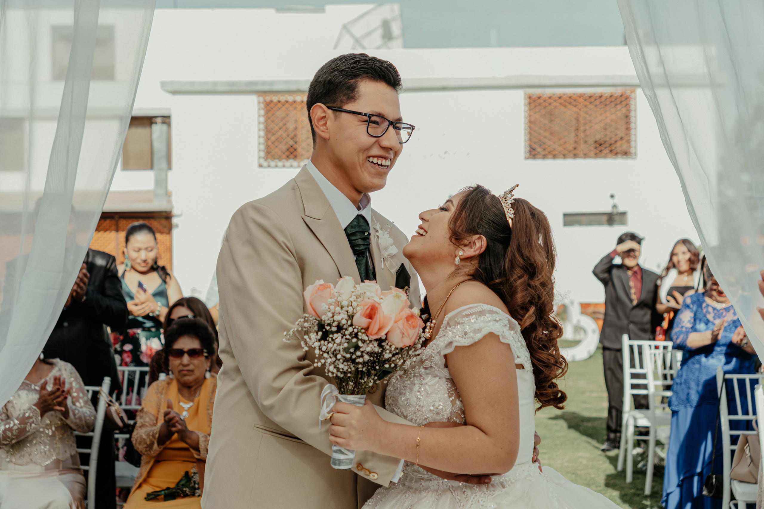 ANGIE + MANUEL BODA RELIGIOSA. Studio KVTA | Fotografía y Video de Bodas en Arequipa