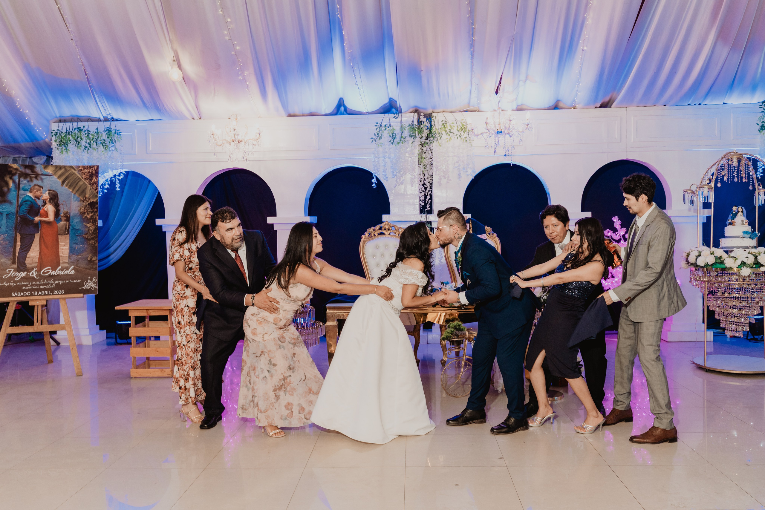 GABRIELA + JORGE | BODA CIVIL RELIGIOSA. Studio KVTA | Fotografía y Video de Bodas en Arequipa