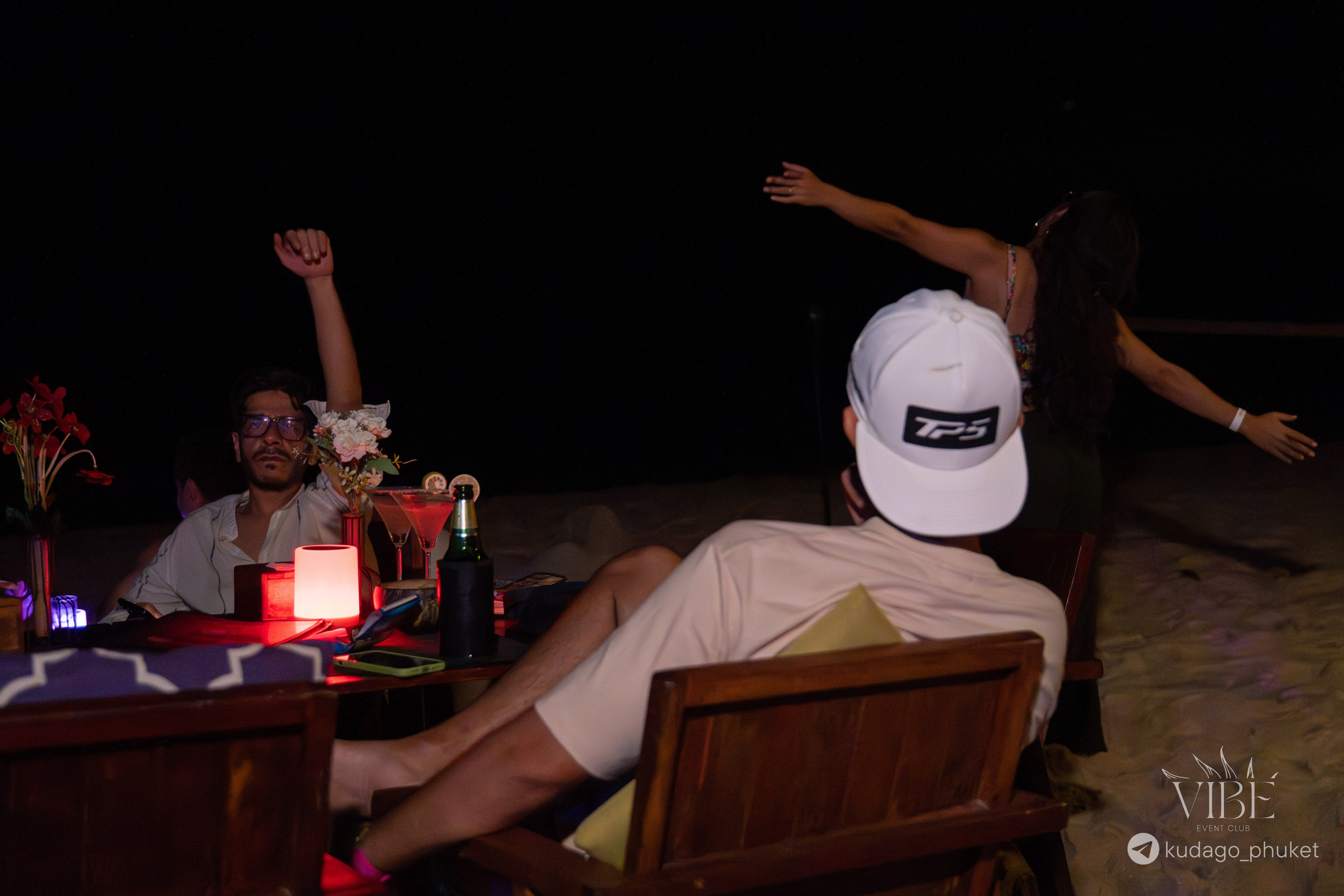 Вечеринка Boho Vibe | Фоторепортаж | Афиша | DAVAYSXODIM.com PHUKET. АФИША|ФОТОРЕПОРТАЖИ|ИВЕНТЫ|ПХУКЕТ