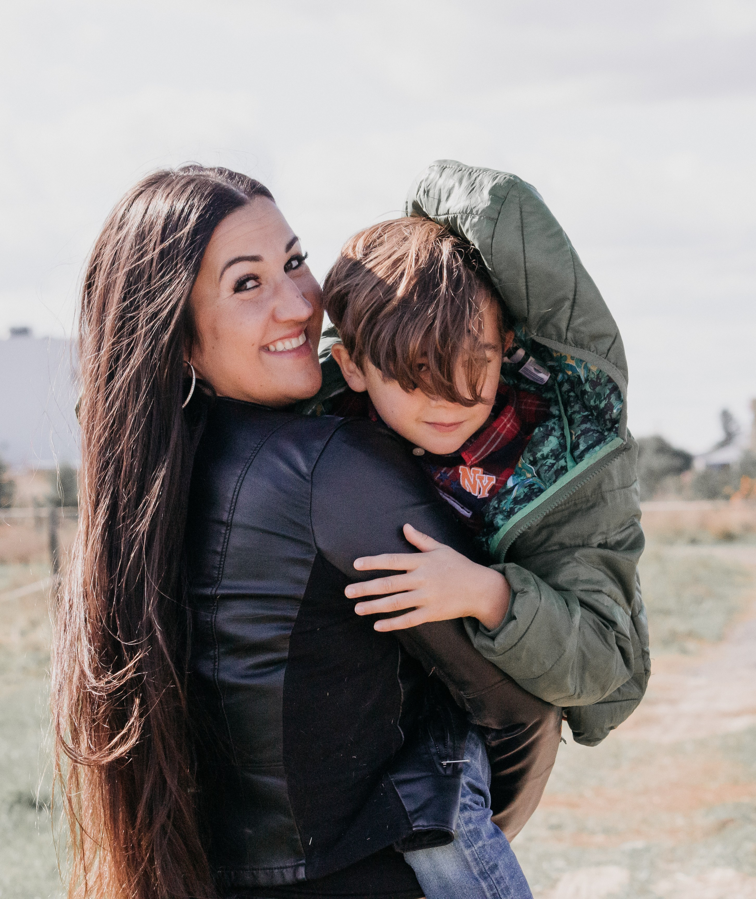 PHOTOGRAPHER JENNY IN CALGARY. I am a portrait and family photographer Jenny in Montreal and Calgary