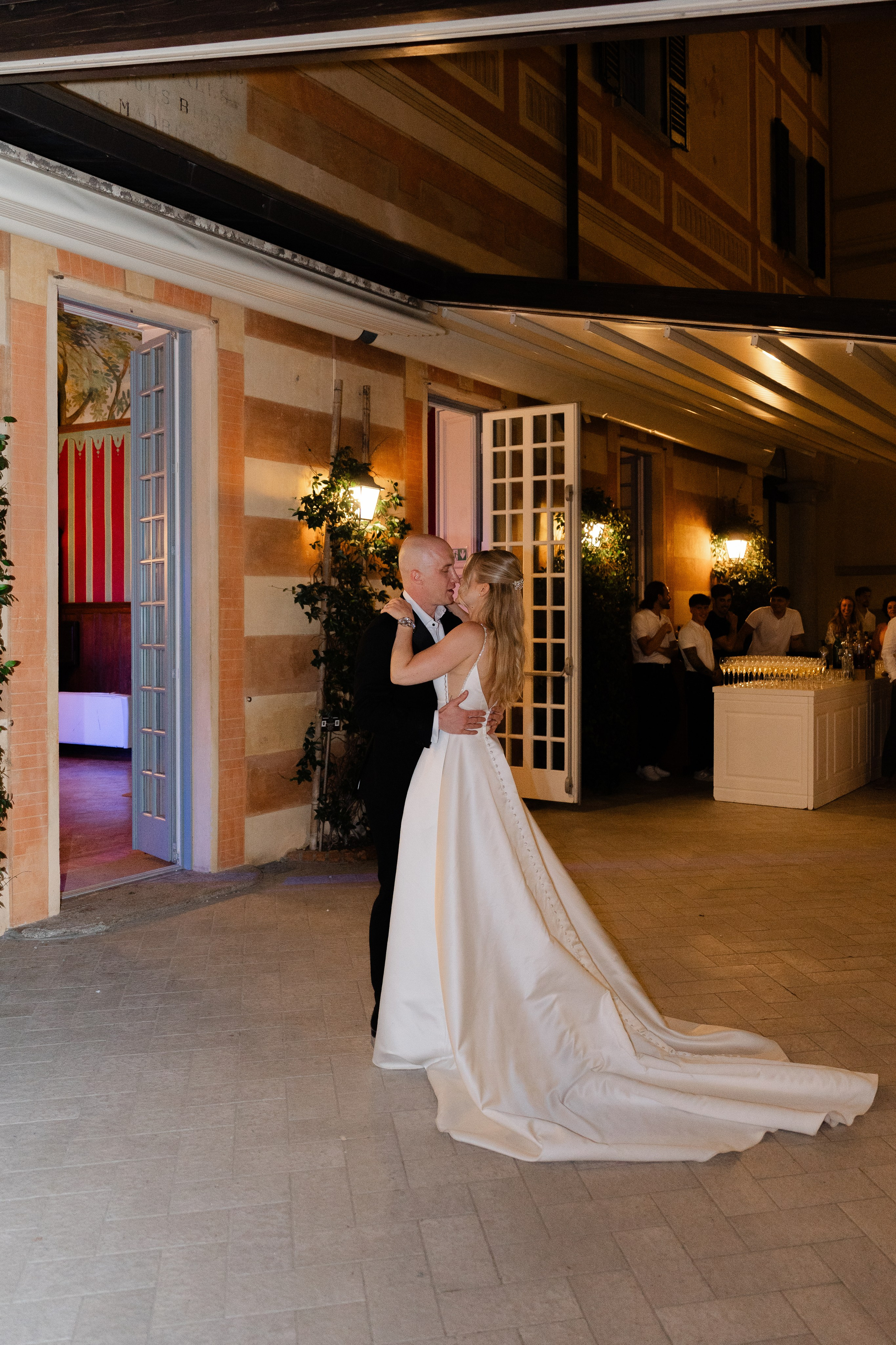 SIMONA AND SERDJIO_VILLA CIPRESSI_LAKE COMO. PHOTOGRAPHER IN ITALY