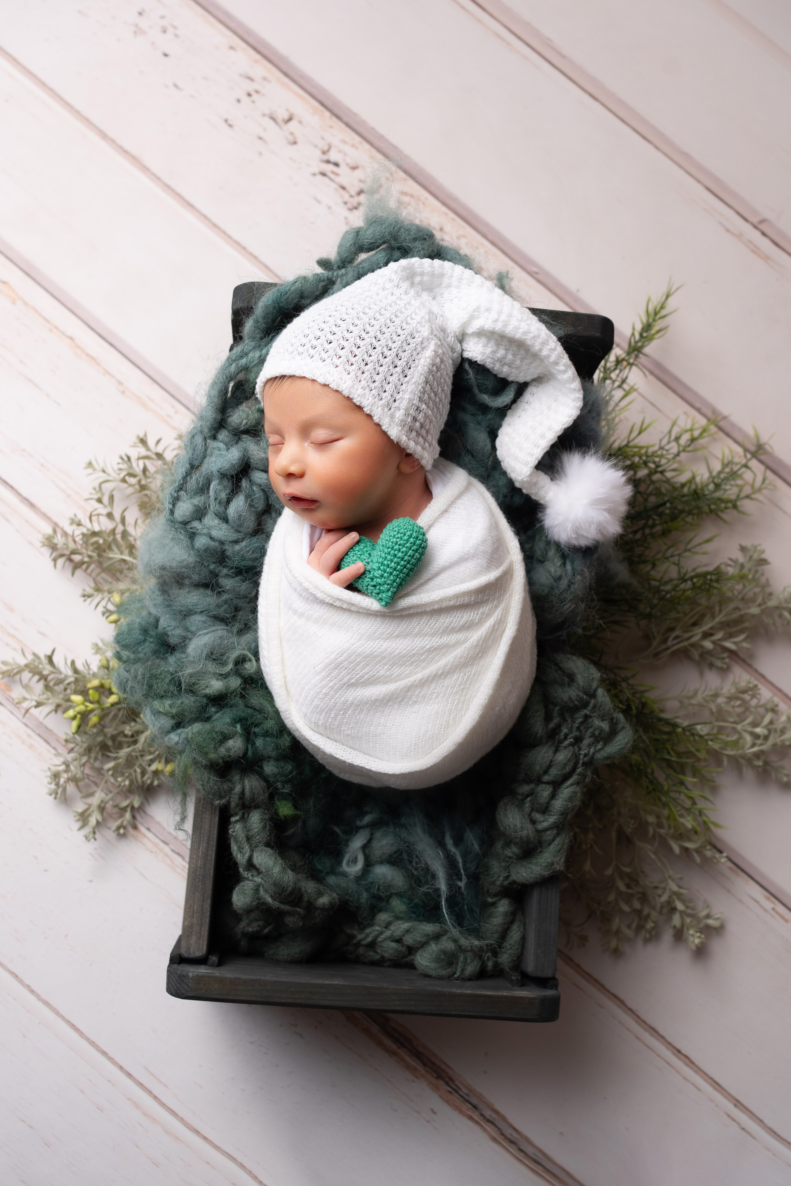 Salvatore. Neugeborenenfotografin und Retoucher in Augsburg Nastassia Schneider