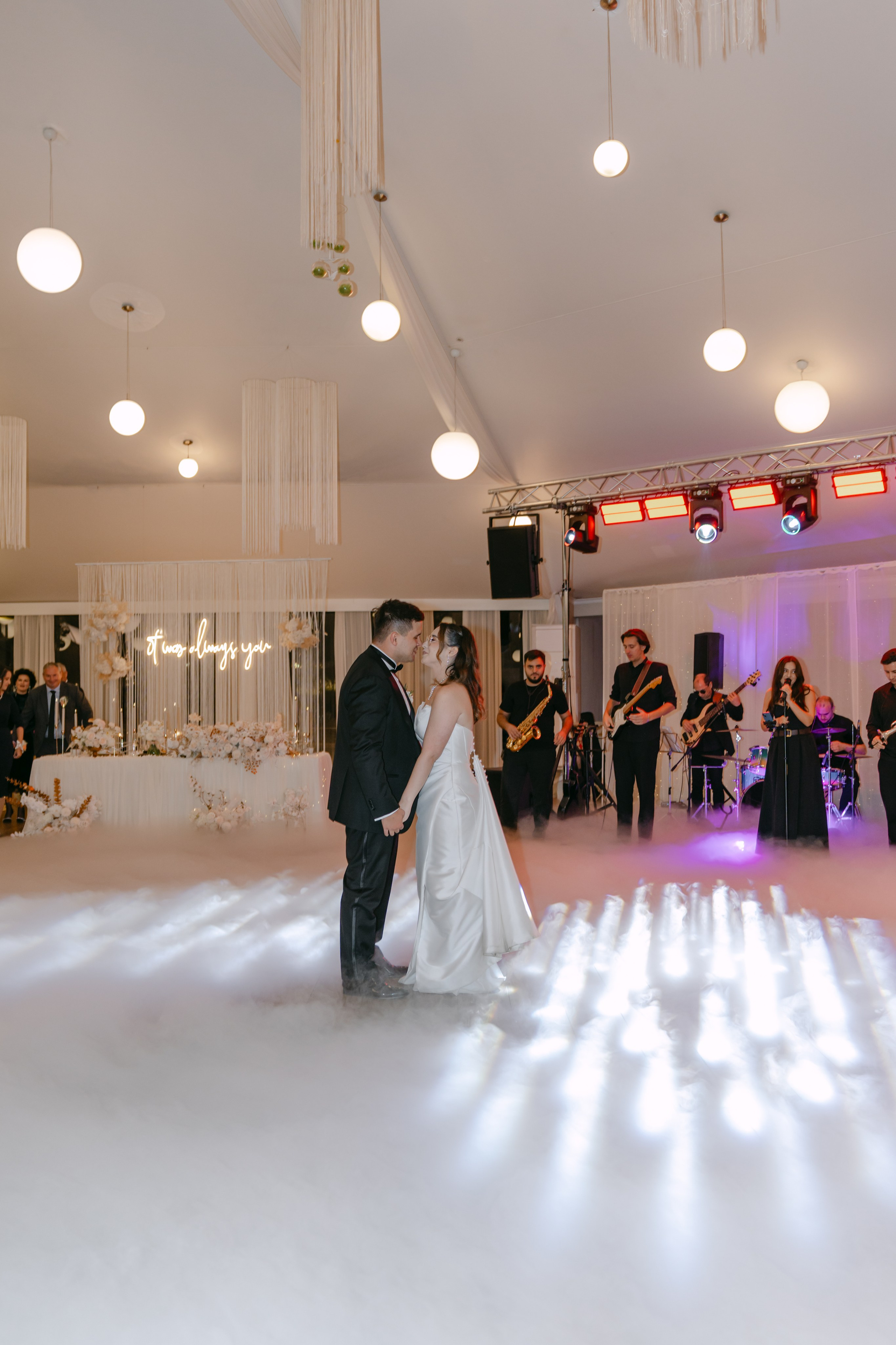 Bianca | Georgian. Gabrielacojocariu.com