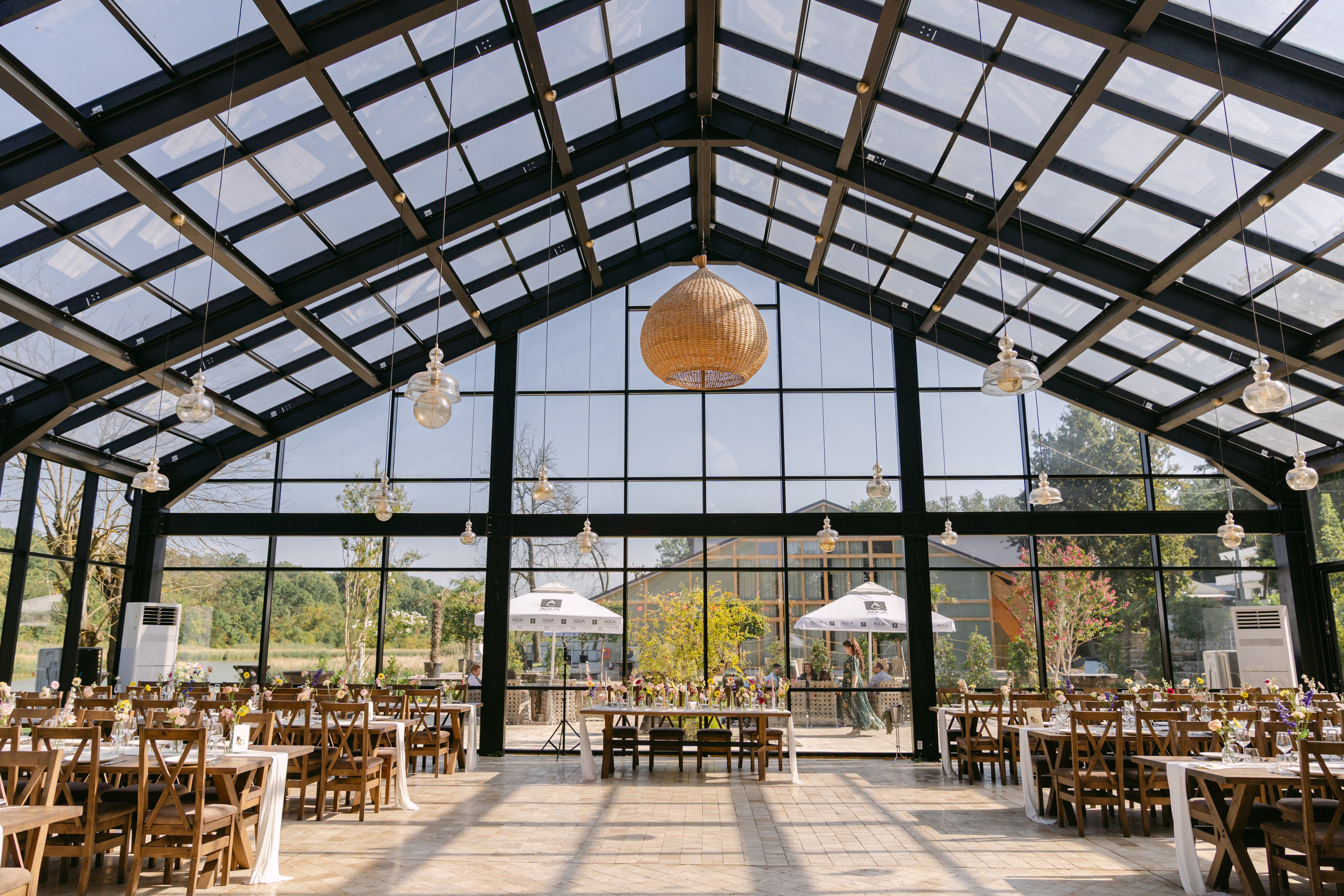 Analisa | Constantin. Gabrielacojocariu.com