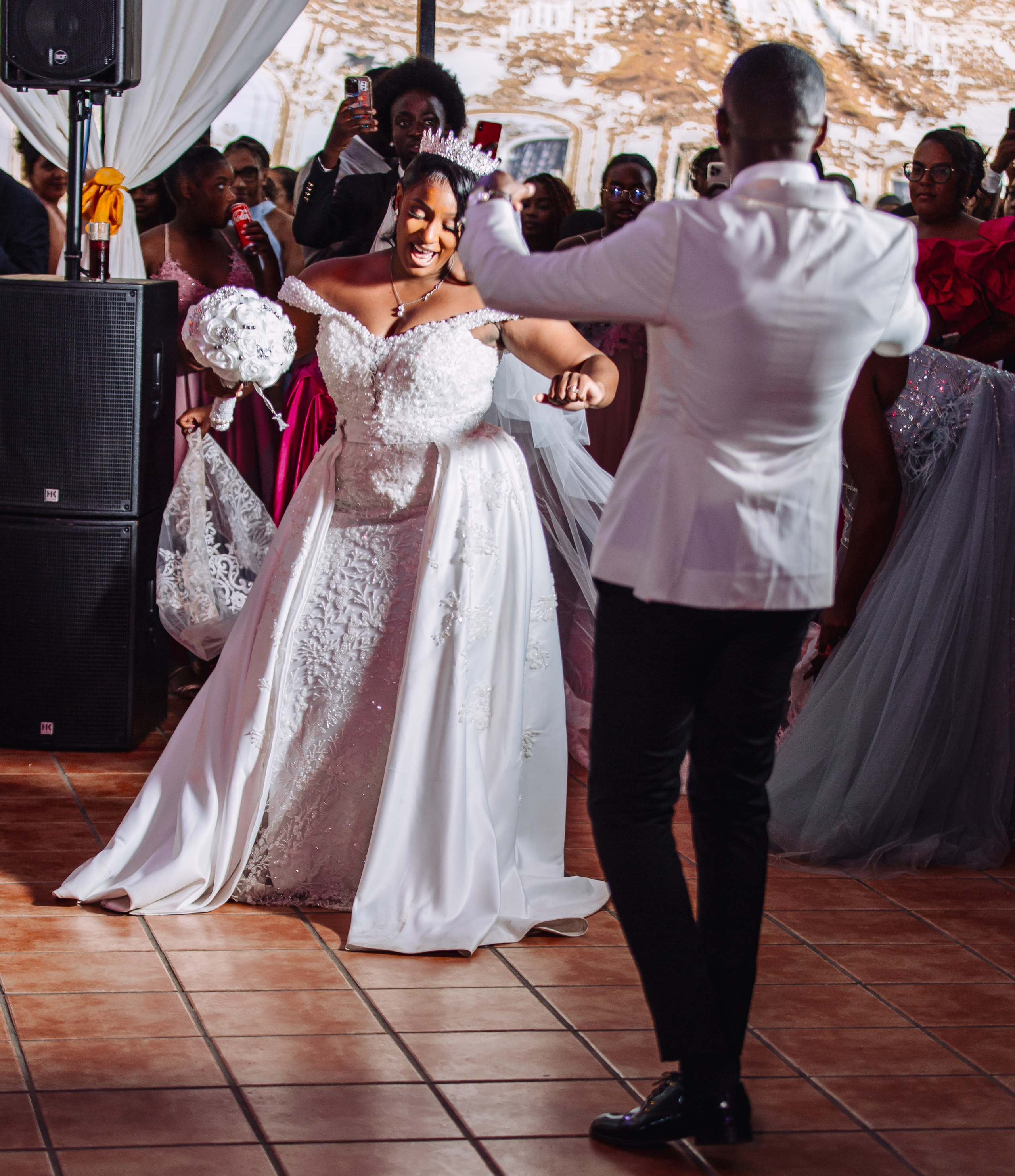 Maria & Nuno. Fazemos o seu casamento ser lembrado por gerações
