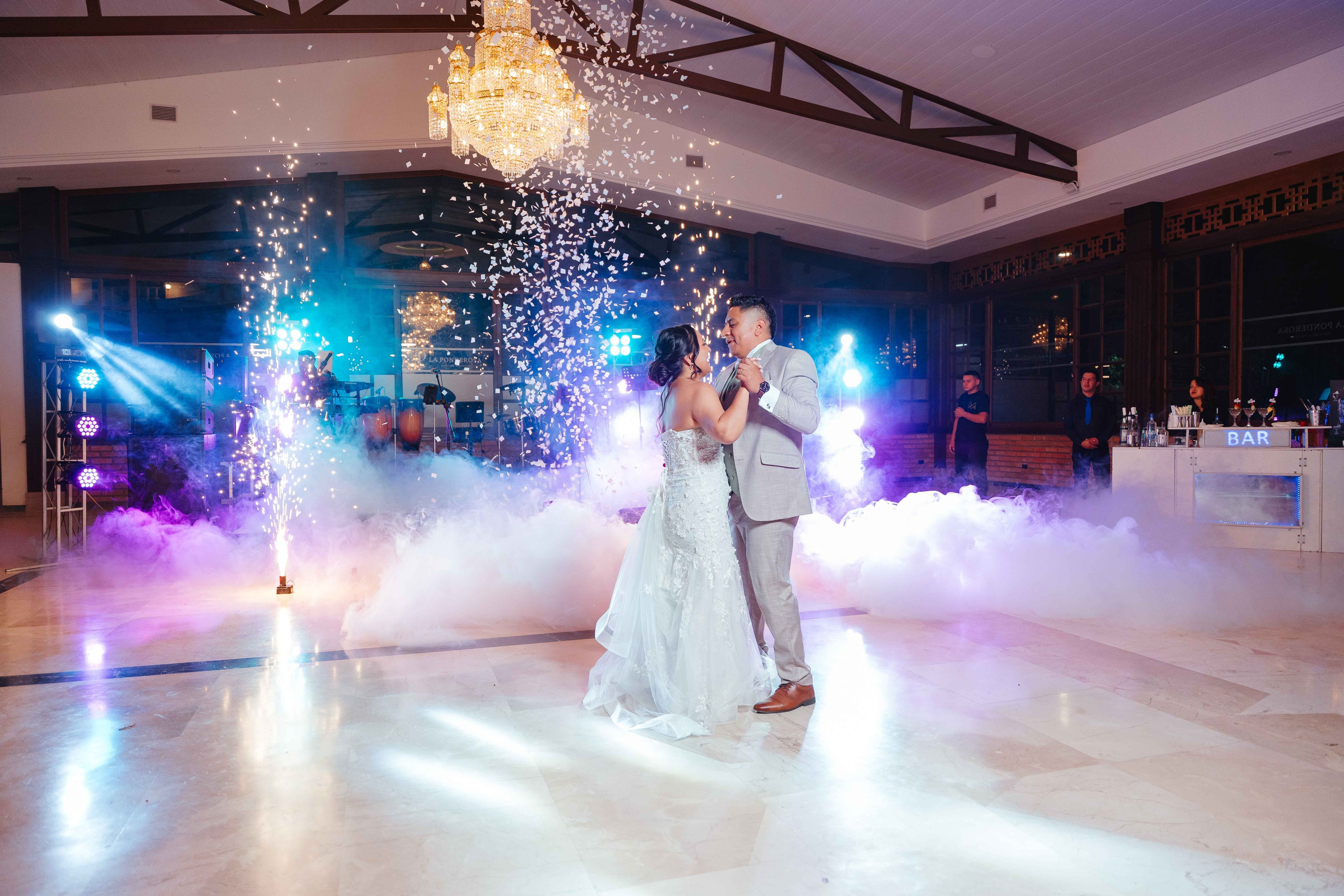 Karol y Jairon. Fotógrafo de bodas en Loja Ecuador | Piero Alvarez PH