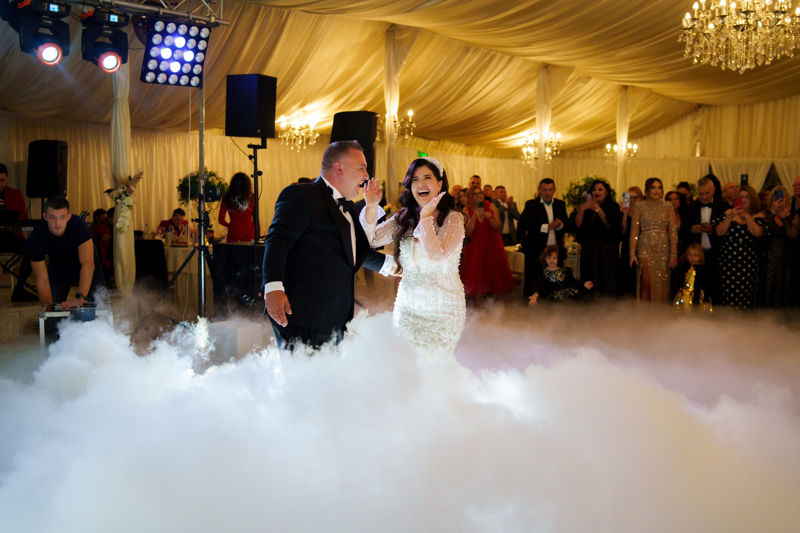 Emilia & Bogdan. B|P Weddings - Fotograf & Videograf - București||0730017811
