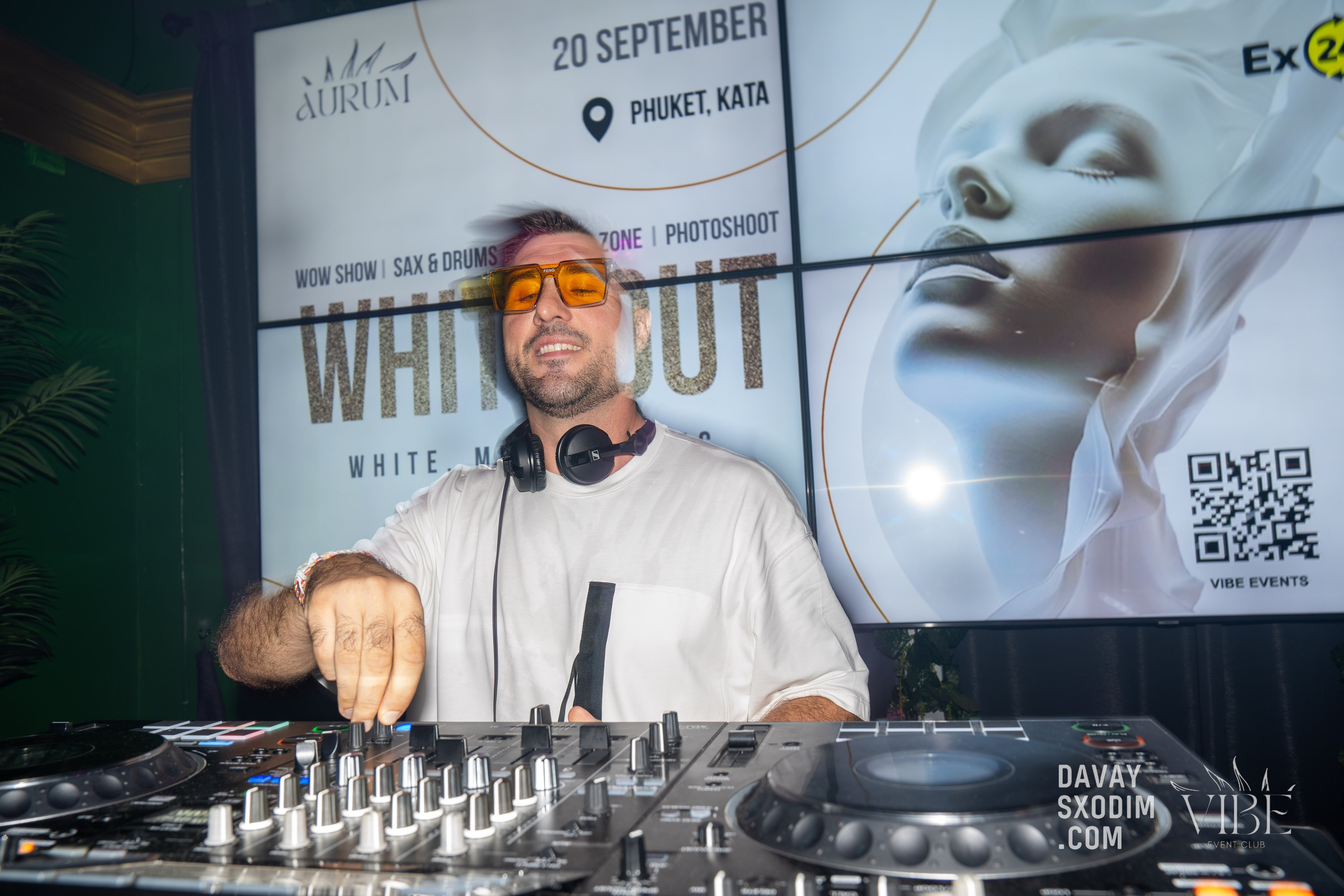 Вечеринка White Out | Фоторепортаж | Видеорепортаж | Афиша | DAVAYSXODIM.com PHUKET. АФИША|ФОТОРЕПОРТАЖИ|ИВЕНТЫ|ПХУКЕТ